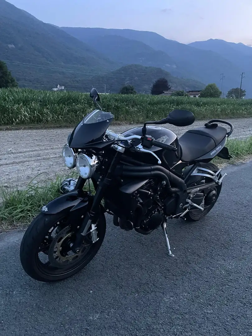 Triumph Speed Triple 1050 - 2
