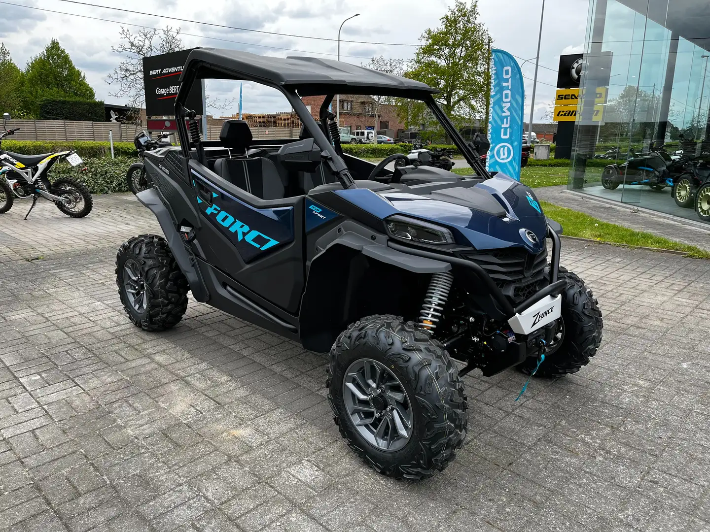 CFMOTO ZForce 950 Sport Blauw - 1