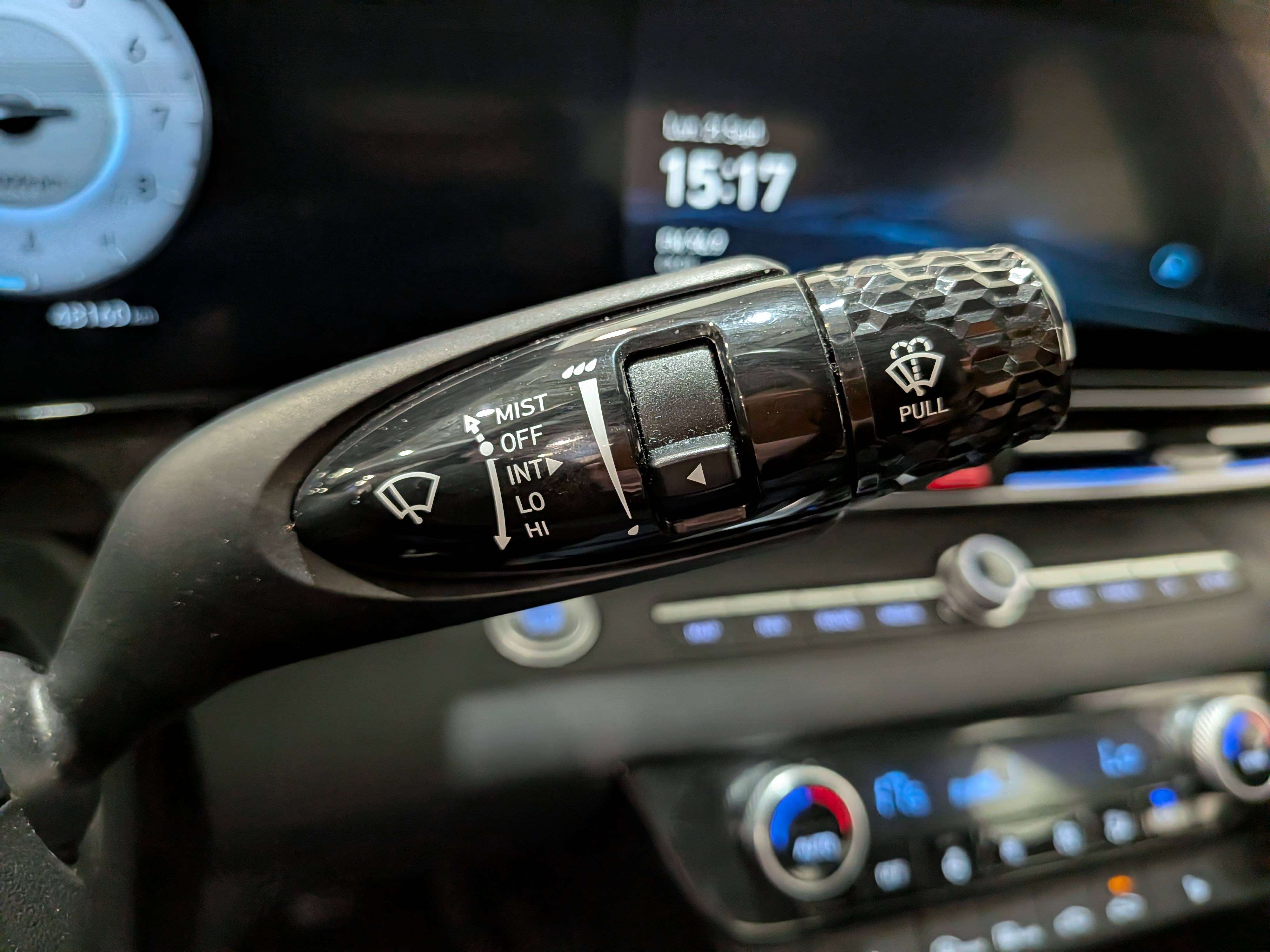 Hyundai Elantra 2025
