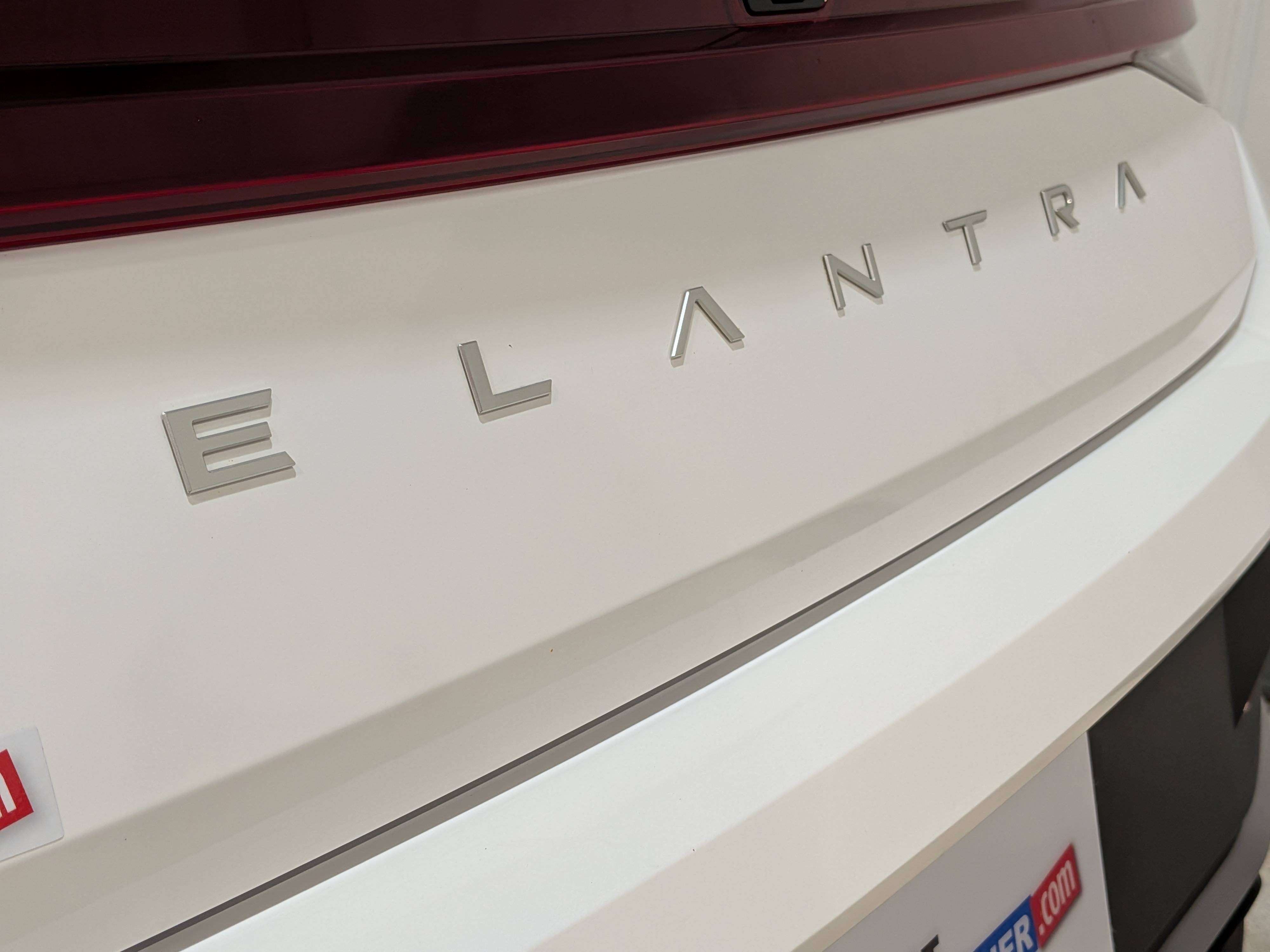 Hyundai Elantra 2025