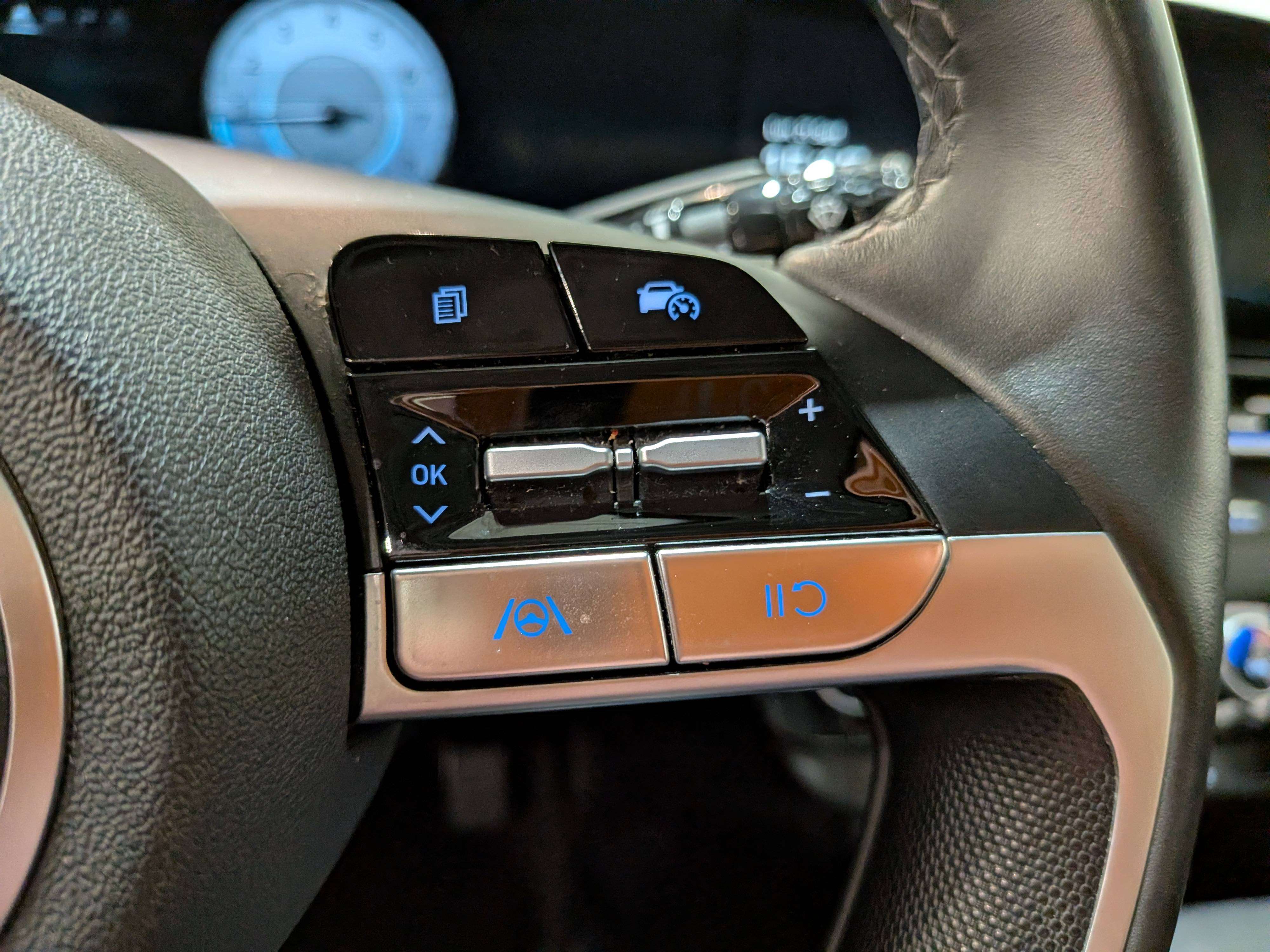 Hyundai Elantra 2025