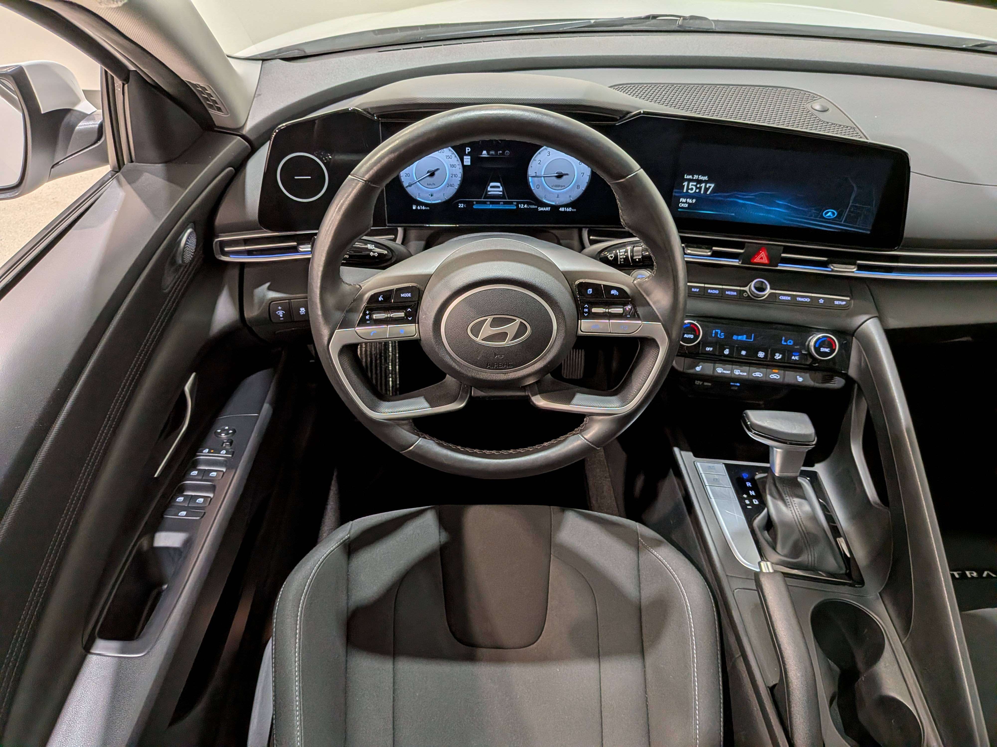 Hyundai Elantra 2025