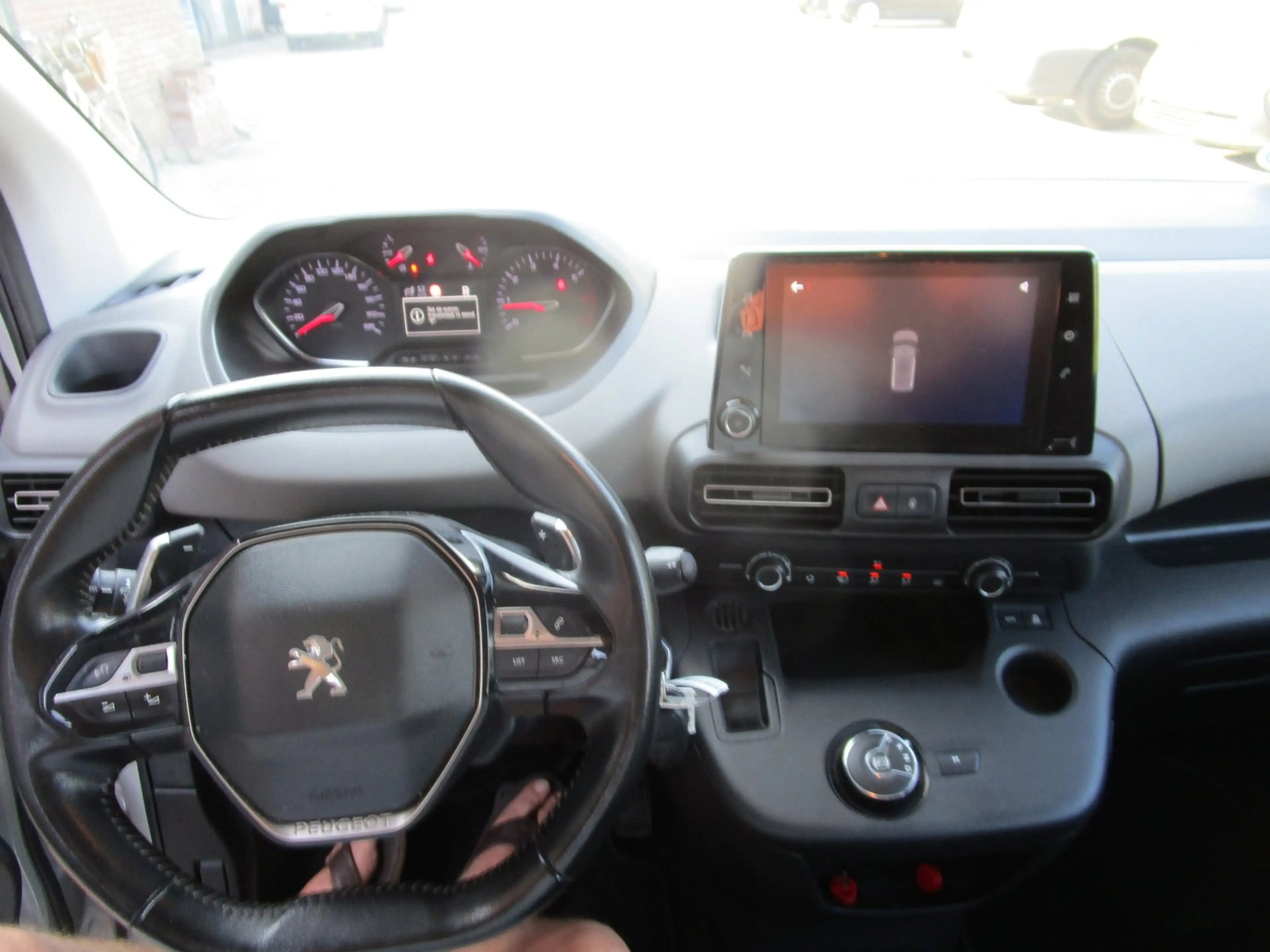 Peugeot Rifter Automaat 7 pers alle opties clima,navi nieuw — photo 21