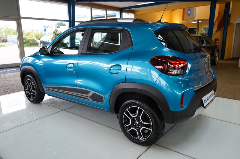 Dacia Spring Electric Comfort Plus AUTOMATIK / NAVI — photo 3