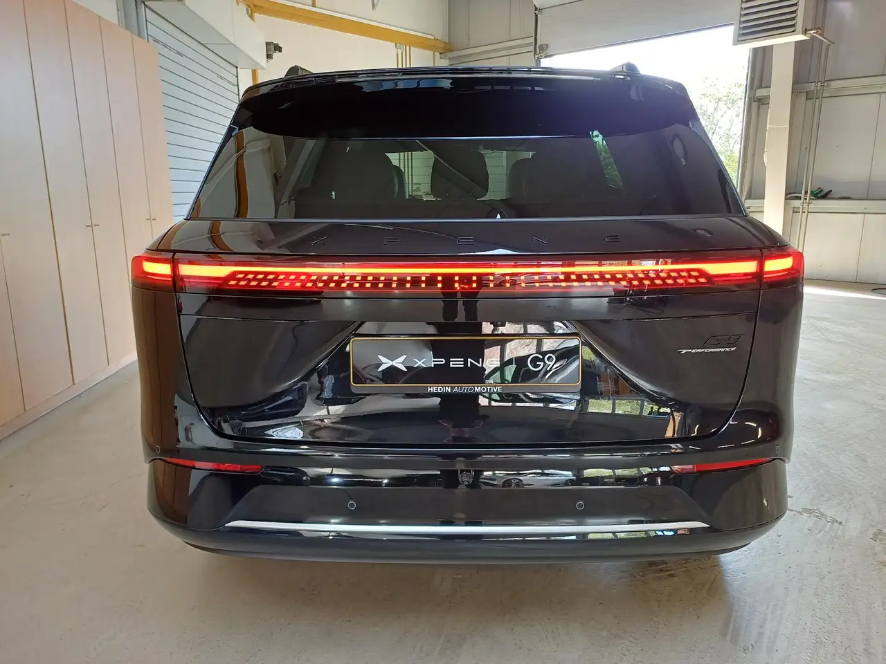 XPENG G9