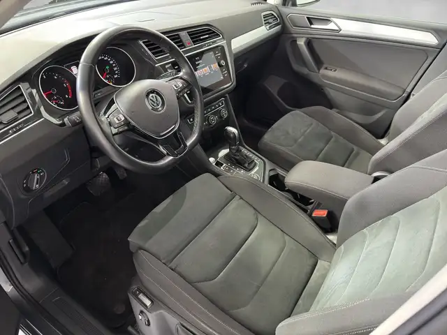 Volkswagen Tiguan view 6
