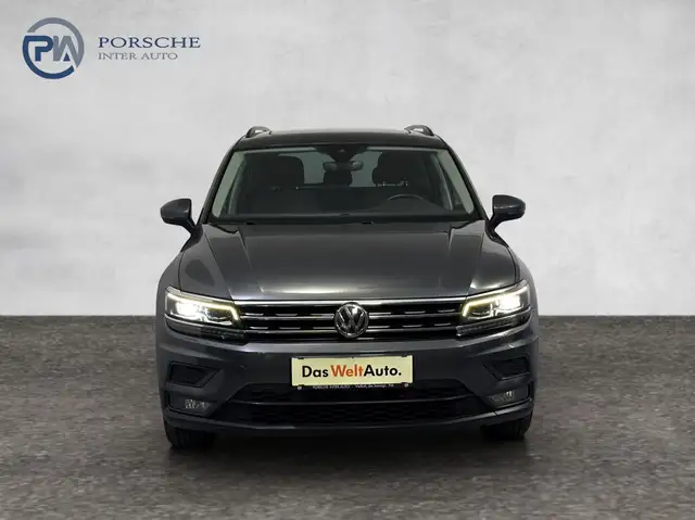 Volkswagen Tiguan view 2