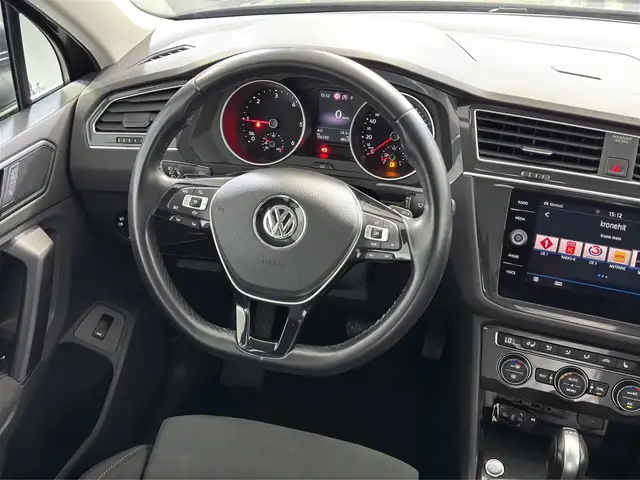 Volkswagen Tiguan view 8