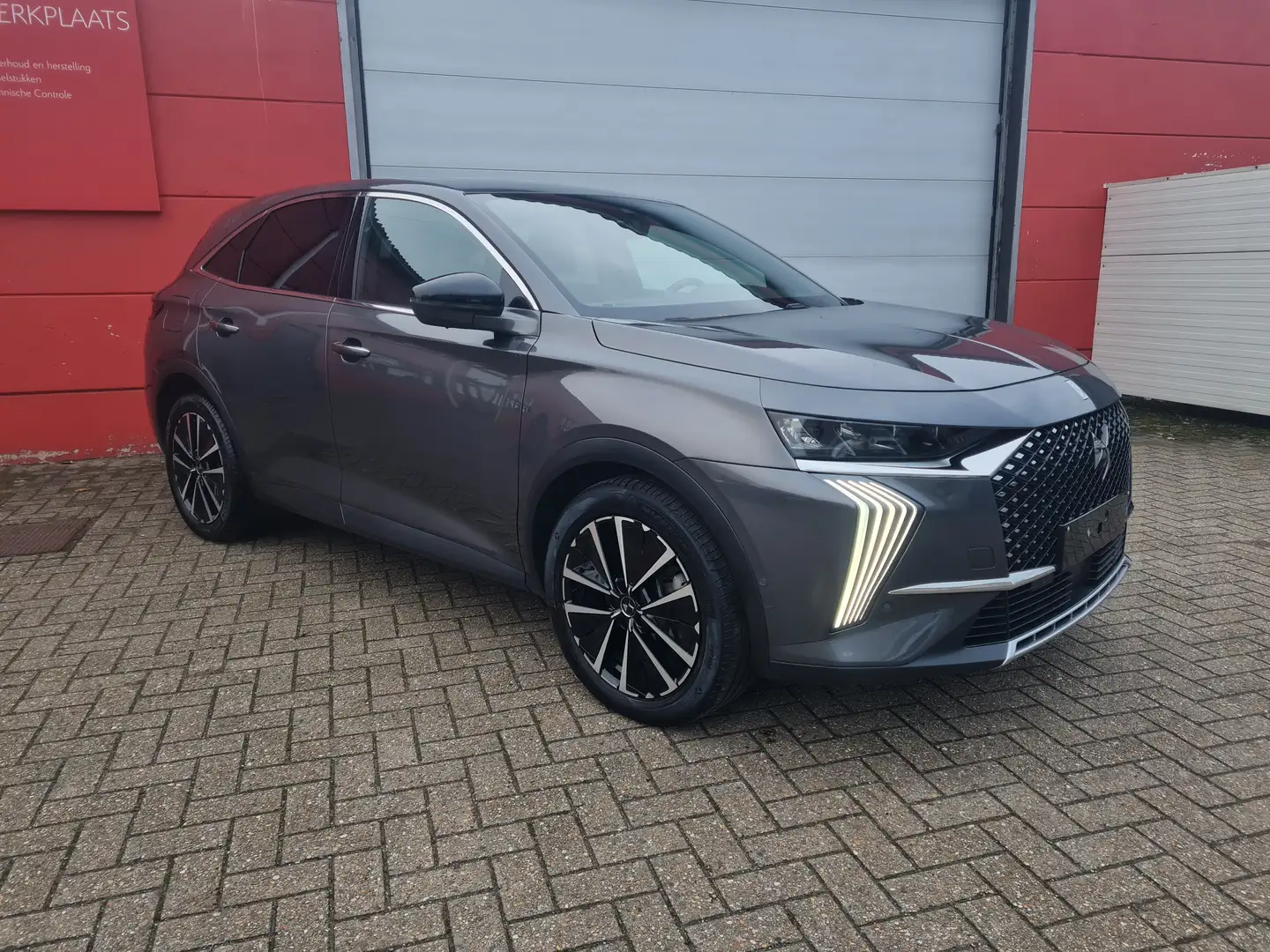 DS Automobiles DS 7 DS7 E-TENSE 4x4 300 OPERA Gris - 2