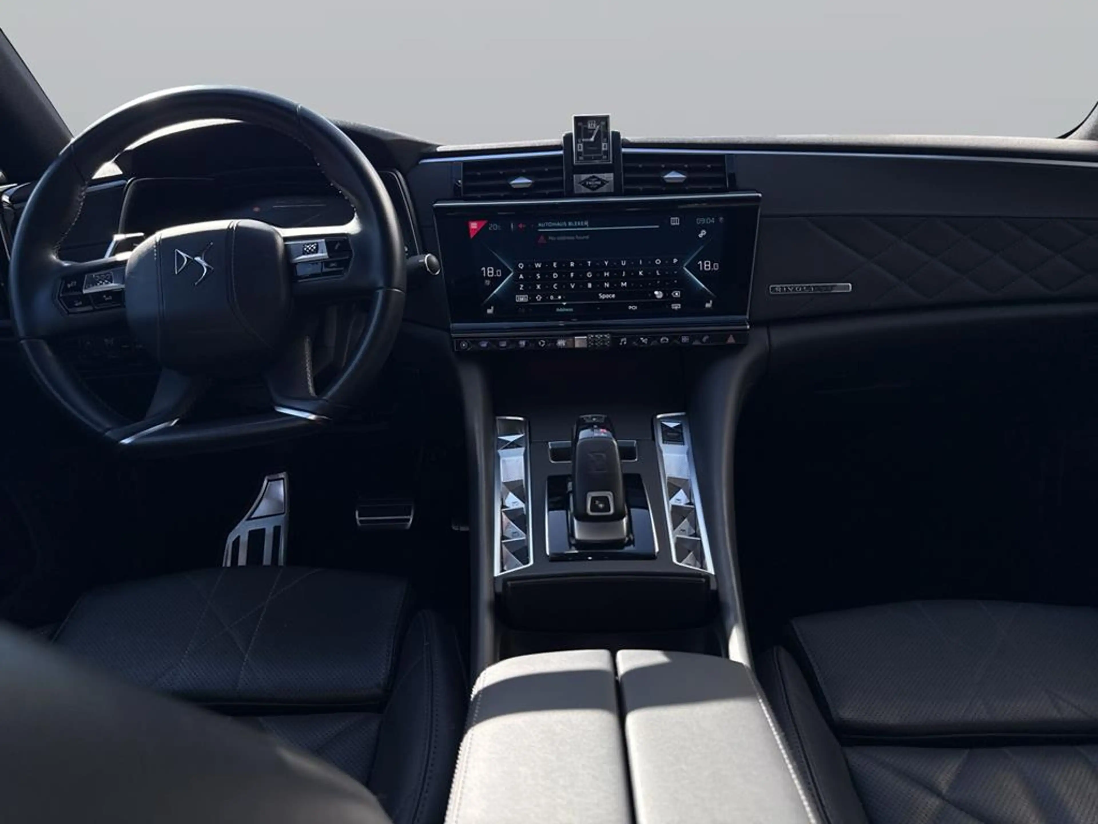 DS Automobiles DS 9 E-Tense Hybrid 220 Rivoli + — photo 10