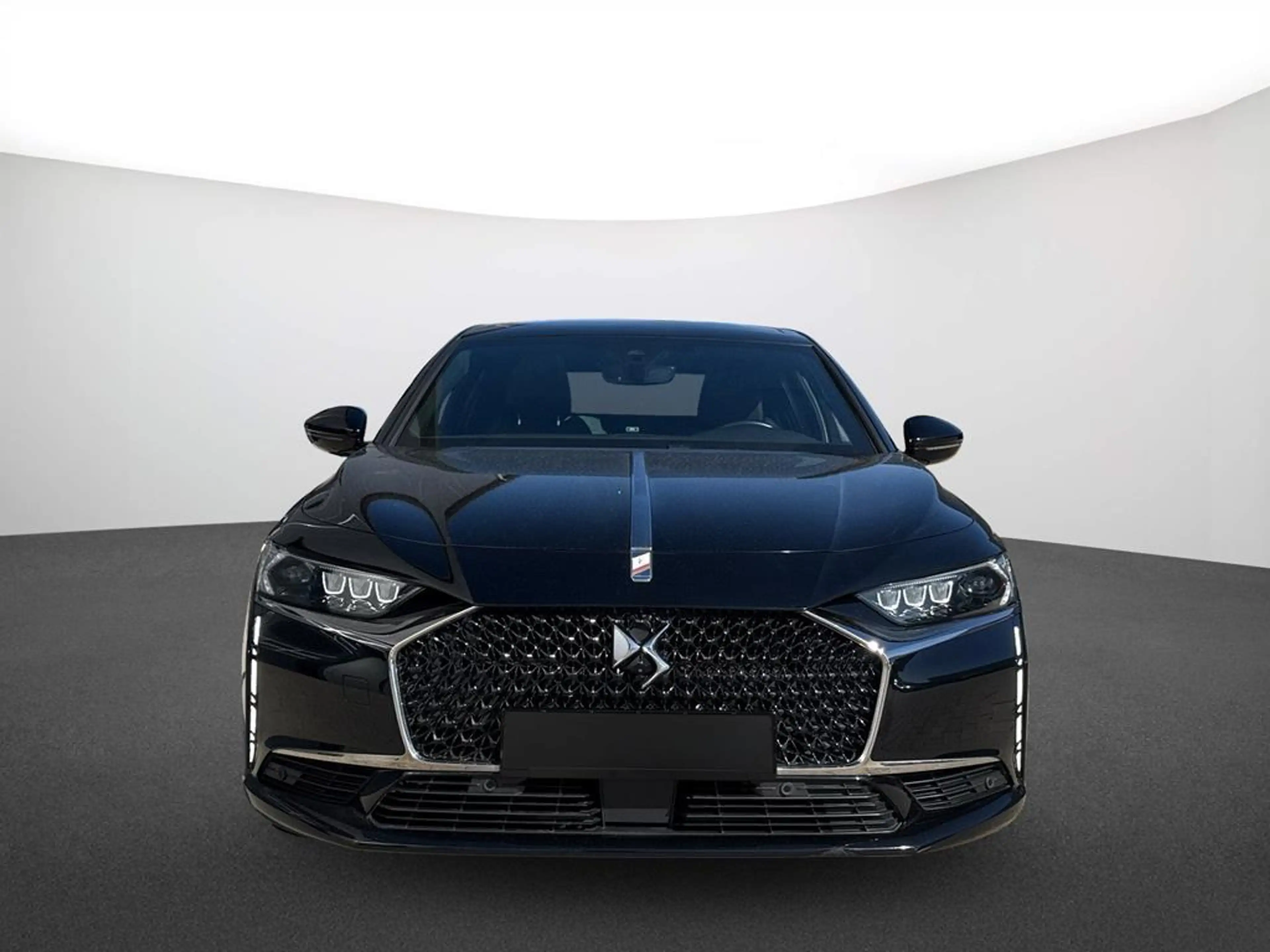 DS Automobiles DS 9 E-Tense Hybrid 220 Rivoli + — photo 2