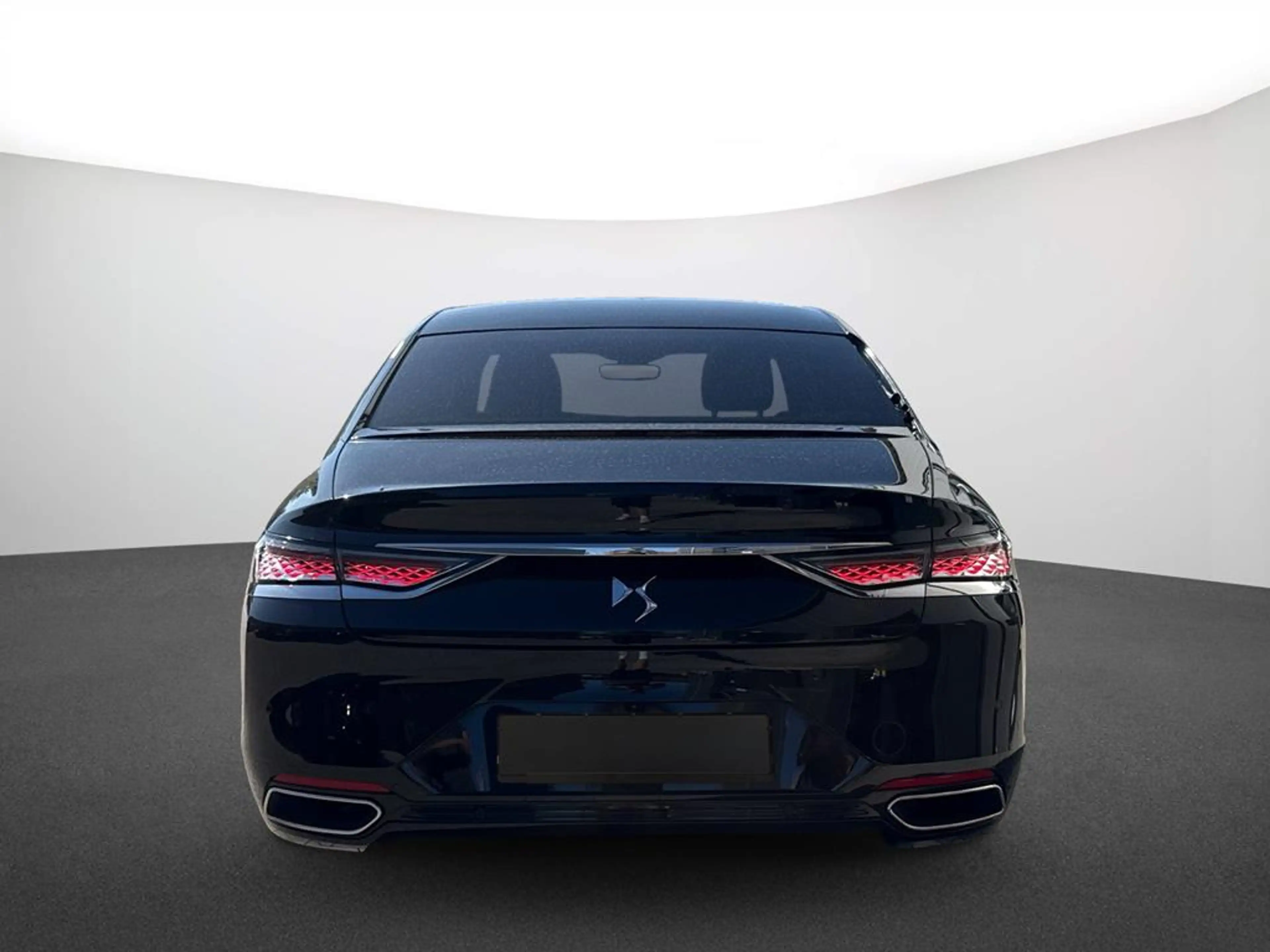 DS Automobiles DS 9 E-Tense Hybrid 220 Rivoli + — photo 3