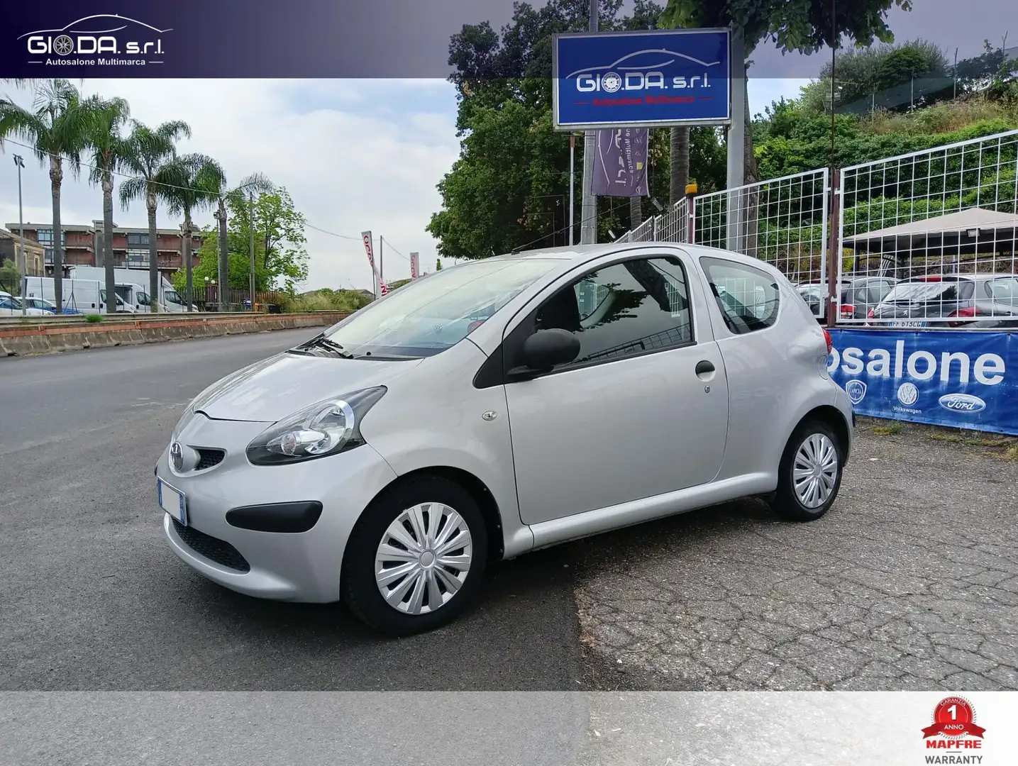 Toyota Aygo 1.0 12V VVT-i 3 porte Gris - 1