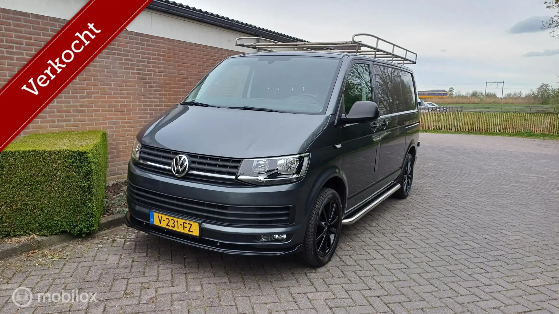 Volkswagen T6 Transporter 2.0 TDI L1H1 Grijs - 1