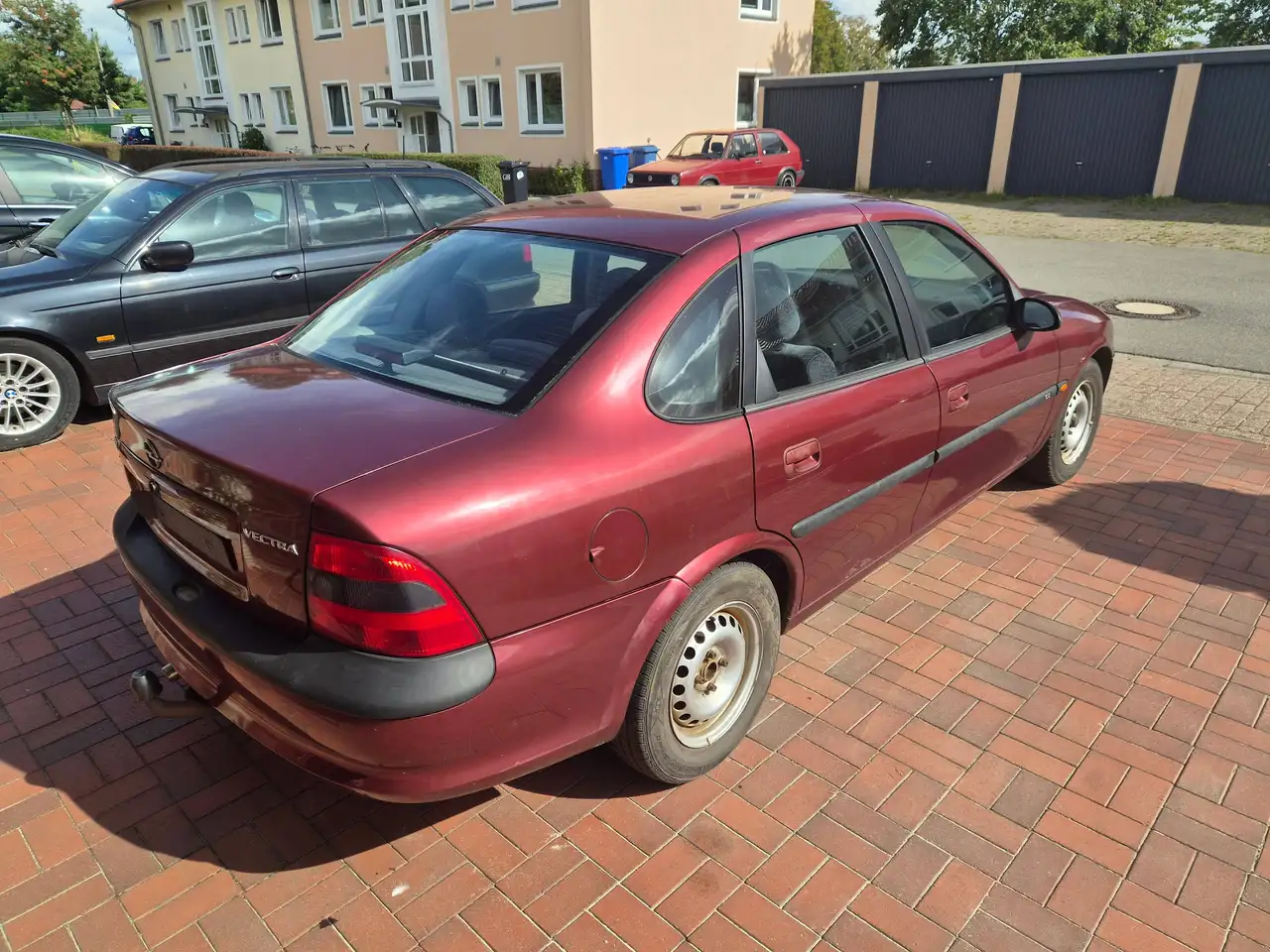 Opel Vectra 1.6, foto 3