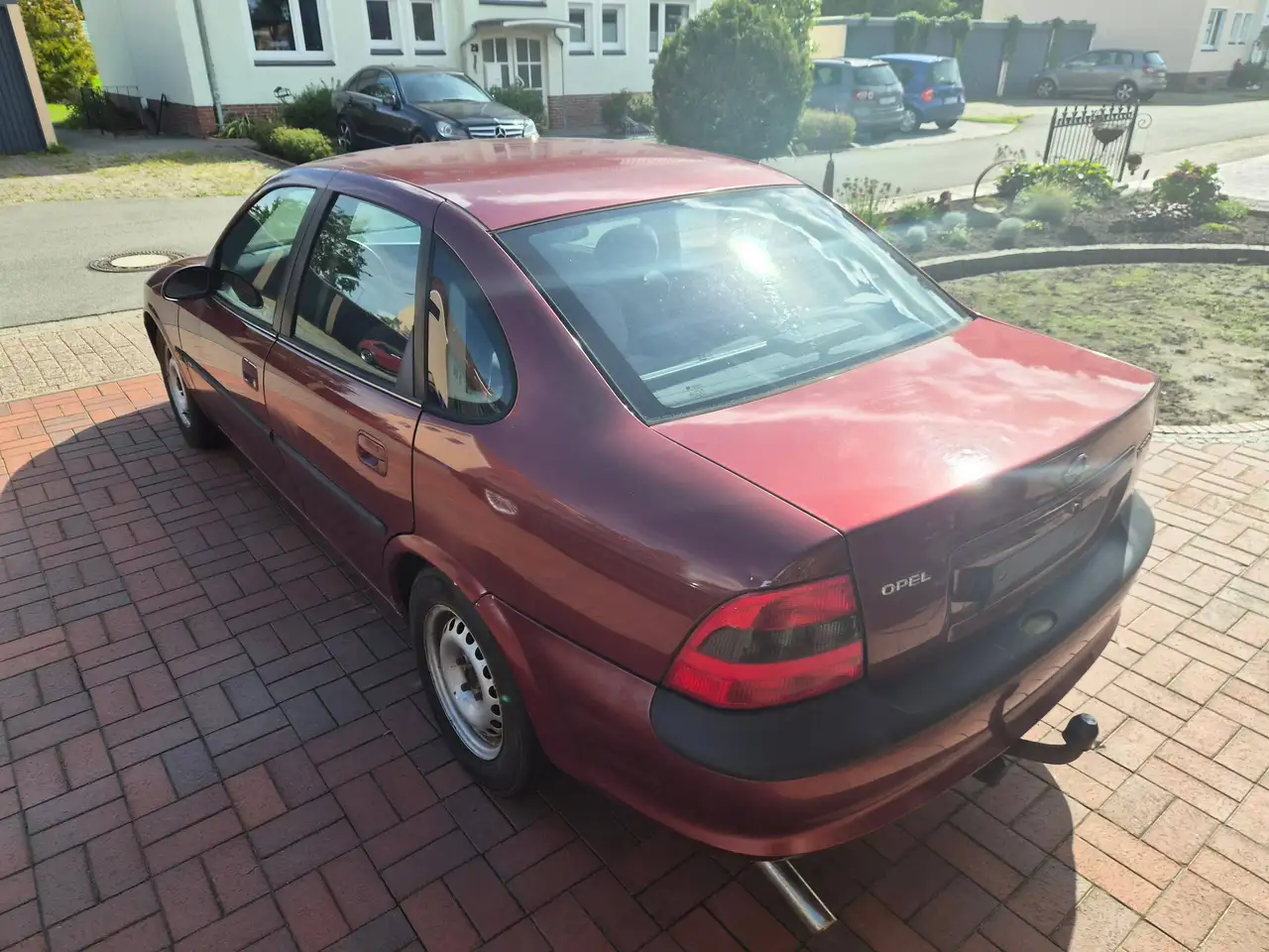 Opel Vectra 1.6, foto 2