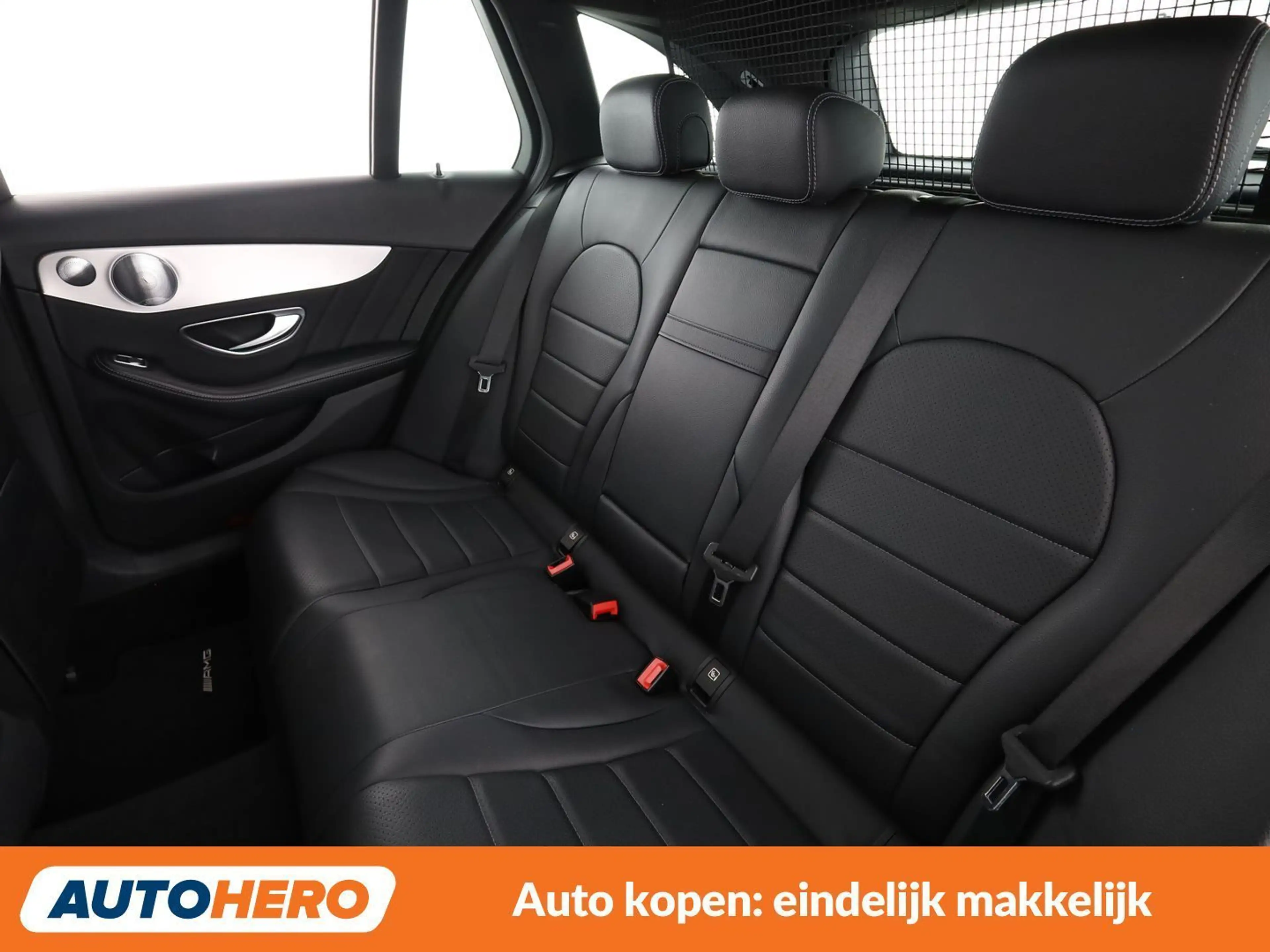 Mercedes-Benz C 350 C 350 T AMG Line — photo 14