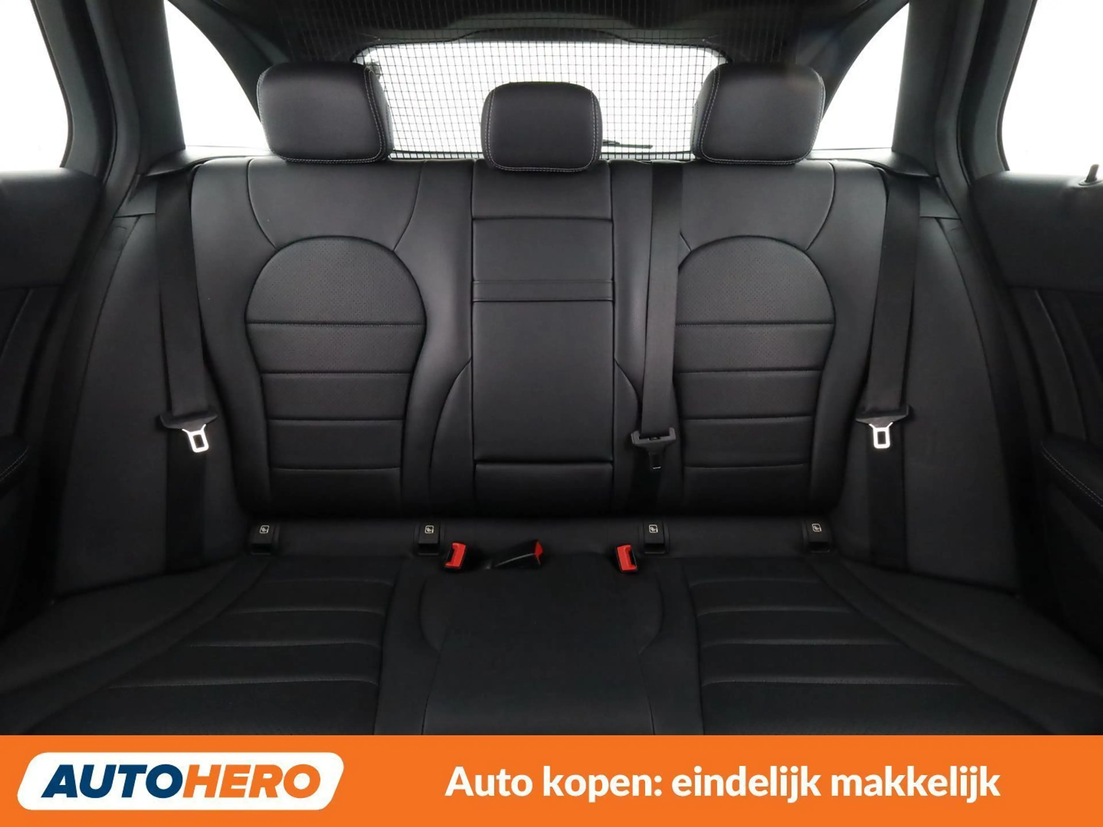 Mercedes-Benz C 350 C 350 T AMG Line — photo 15