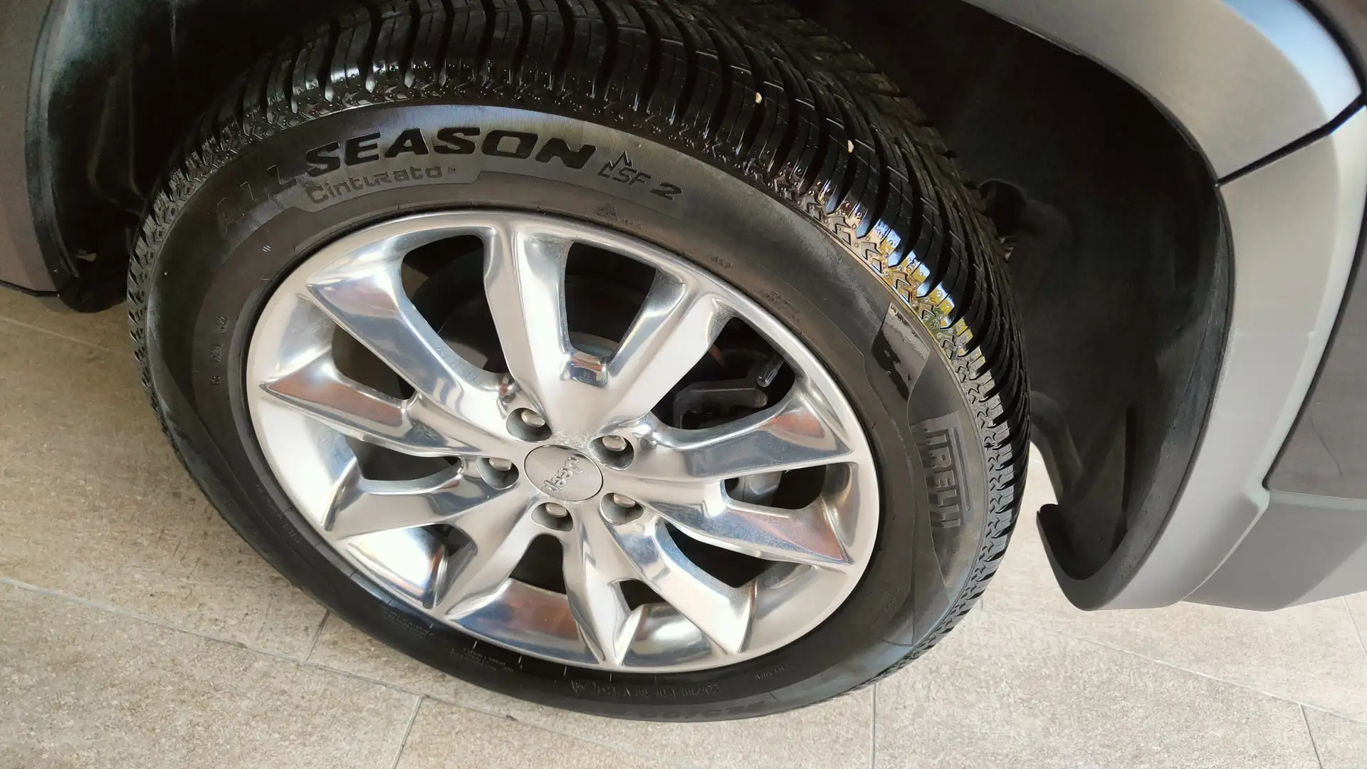 Jeep Cherokee Cherokee V 20142.0 mjt II Limited fwd 140cv Noir - 2