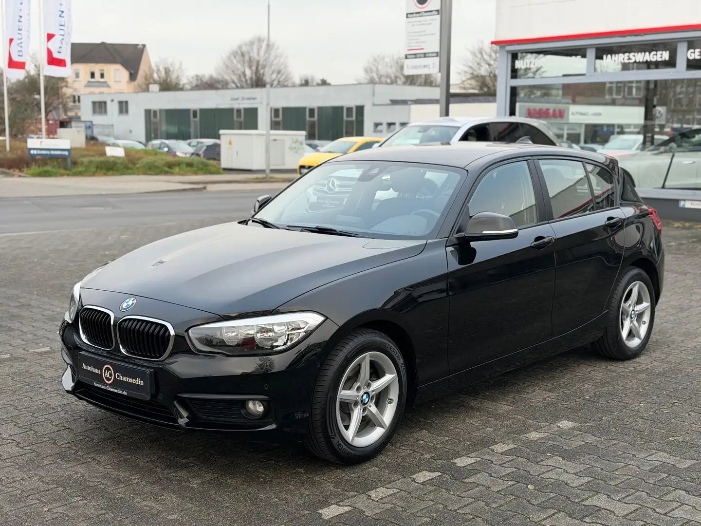 BMW 116 i Advantage |Navi|PDC|Spur| Schwarz - 2