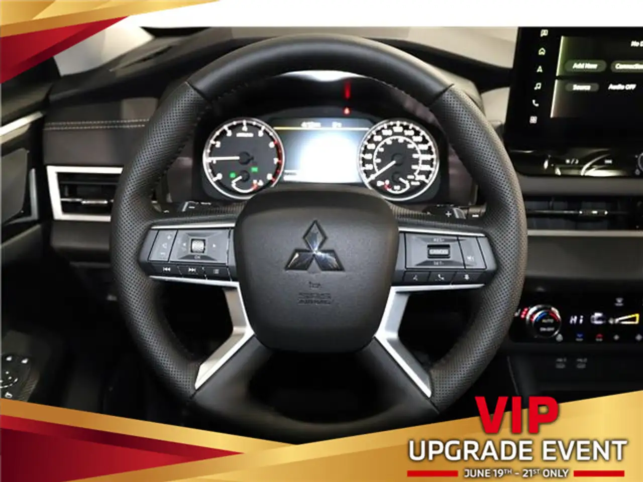 Mitsubishi Outlander photo Mitsubishi Outlander