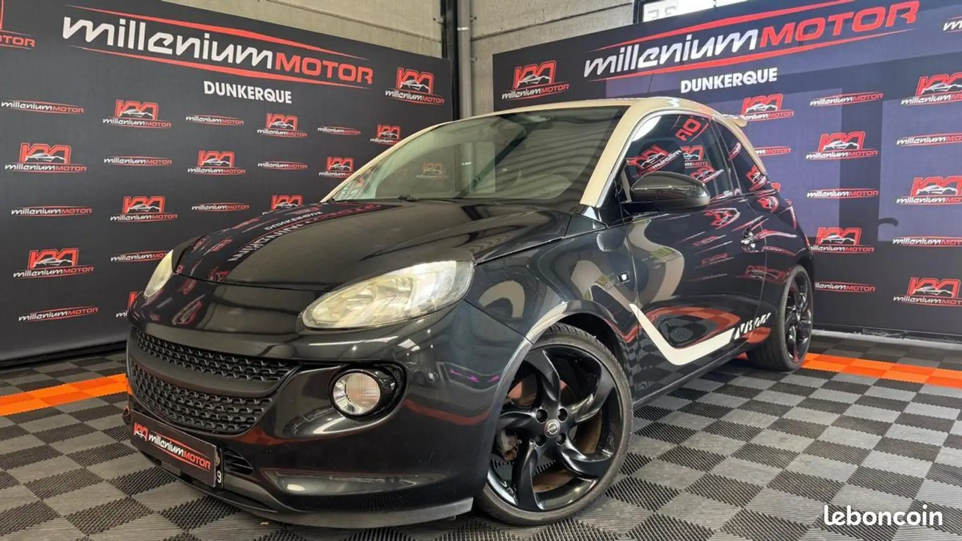 Opel Adam glam 1.0 turbo ecotec 115 cv garantie 6 mois Noir - 1