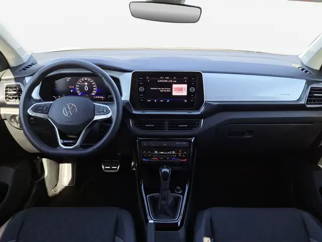 Volkswagen T-Cross view 5