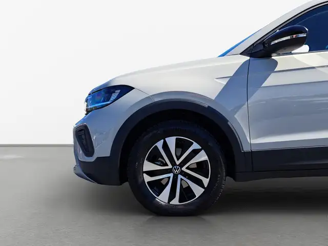 Volkswagen T-Cross view 13