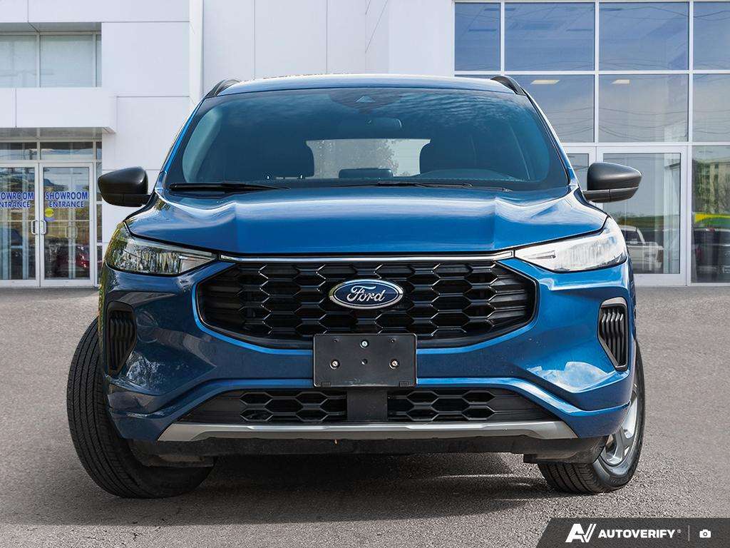 used 2023 Ford Escape car, priced at $25,994