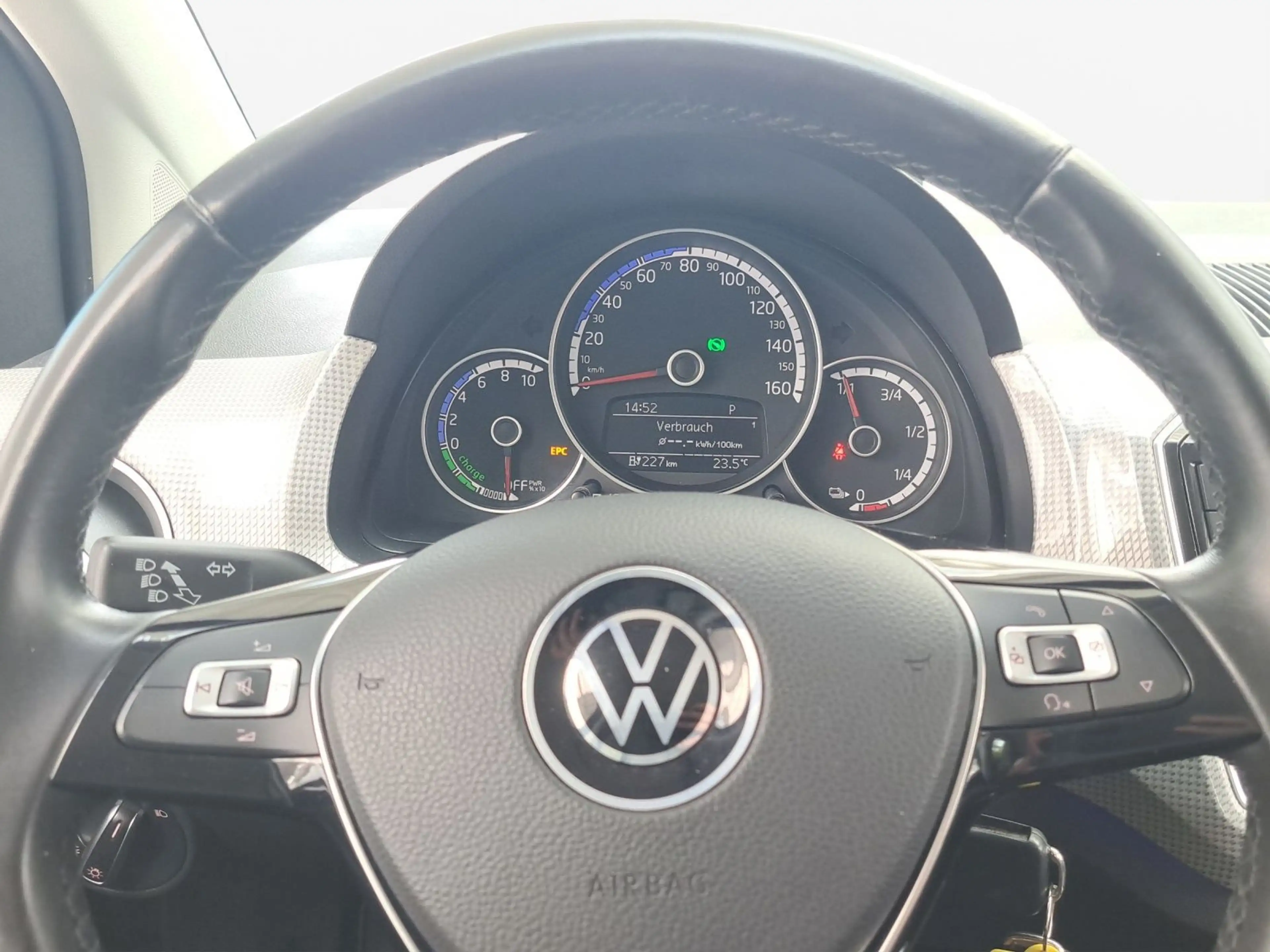 Volkswagen e-up! Style Plus 353 Km/WLTP*Klima*DAB+ — photo 9