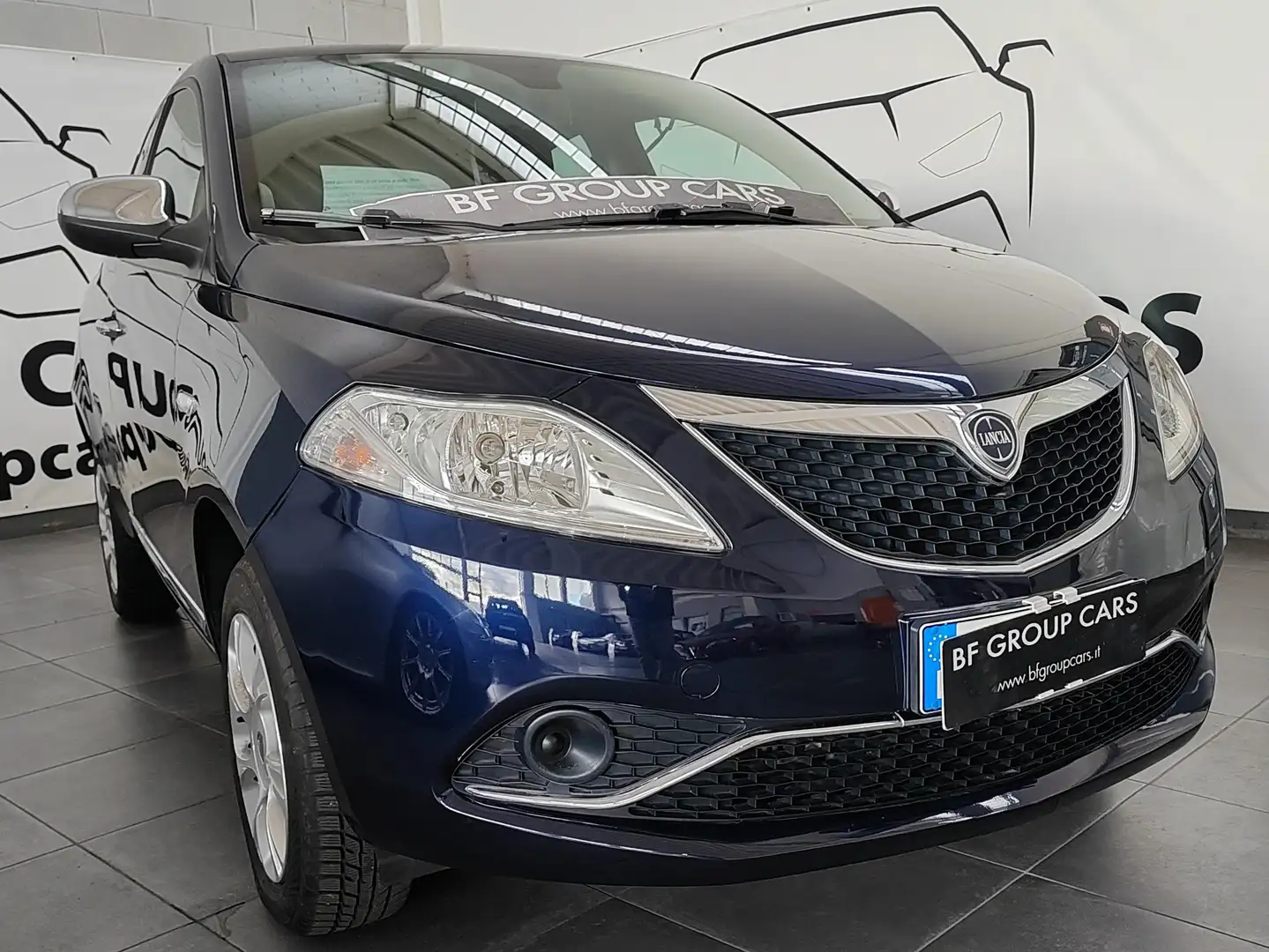 Lancia Ypsilon Ypsilon 0.9 t.air Gold ecochic metano 80cv my18 Blu/Azzurro - 2