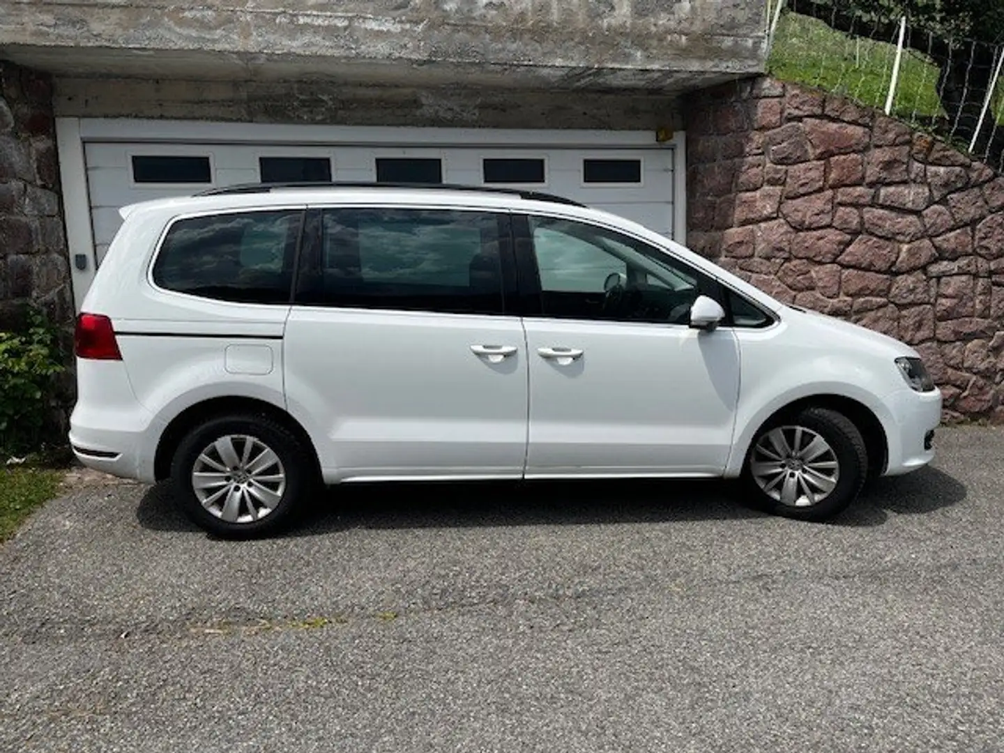 Volkswagen Sharan Sharan 2.0 tdi Comfortline  7posti Bianco - 1