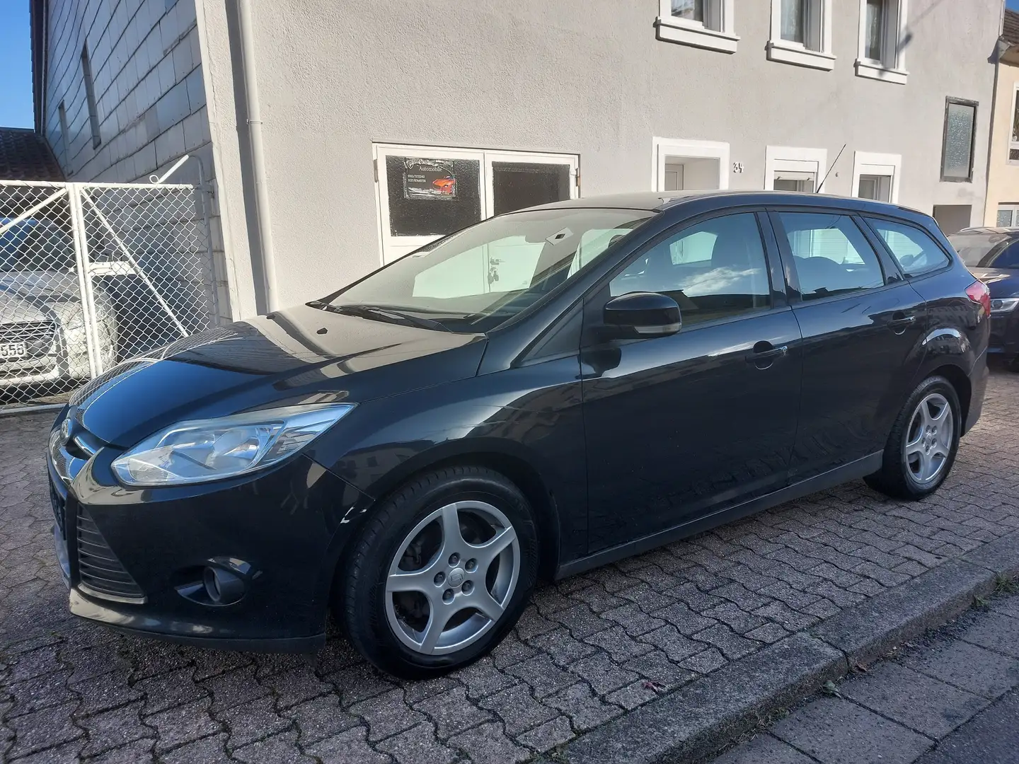 Ford Focus Turnier 1.6 TDCi 1 Hand Servicheft-Ford, 6Gg Negro - 1