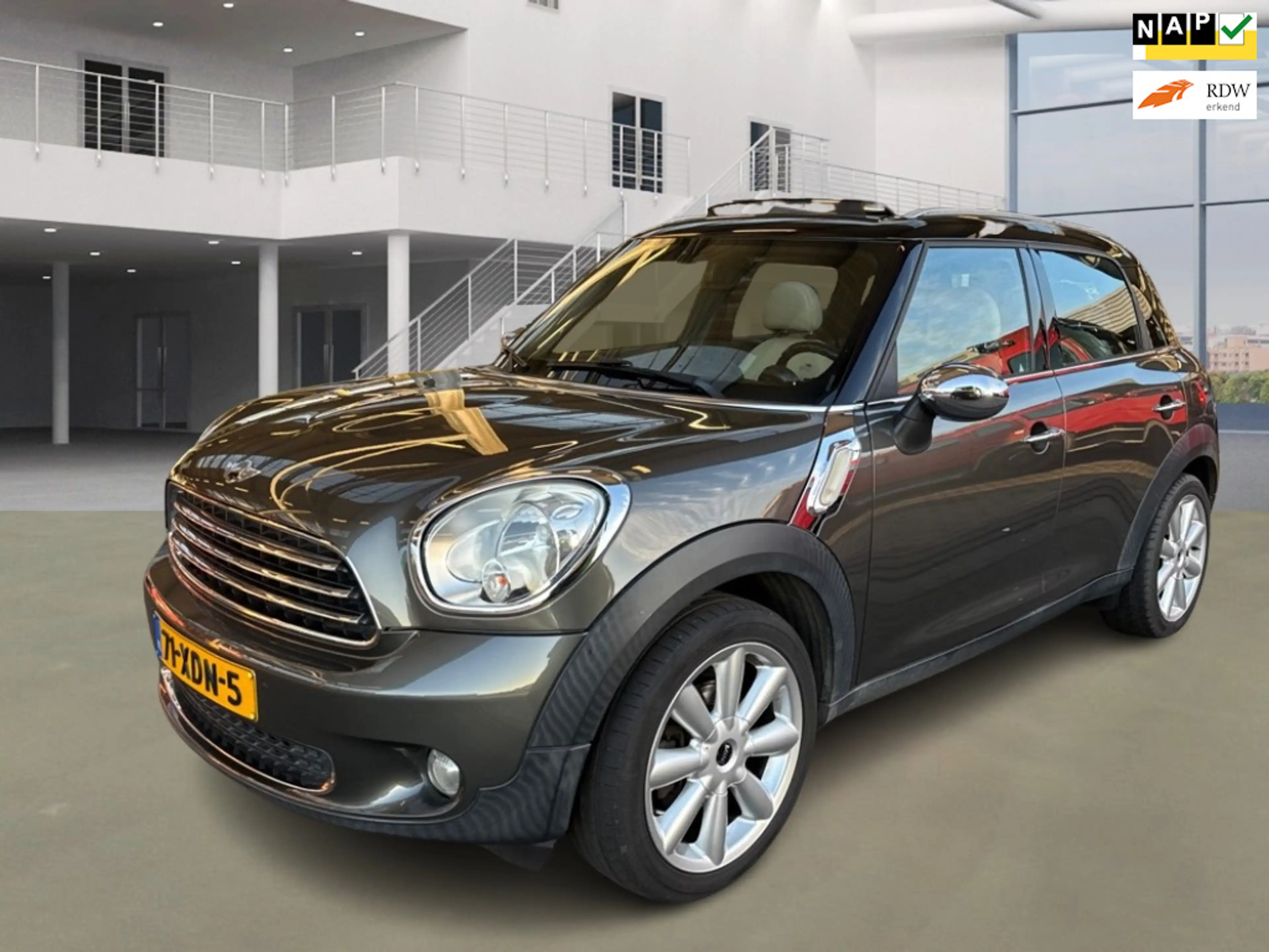 MINI Cooper Countryman 1.6 Chili
