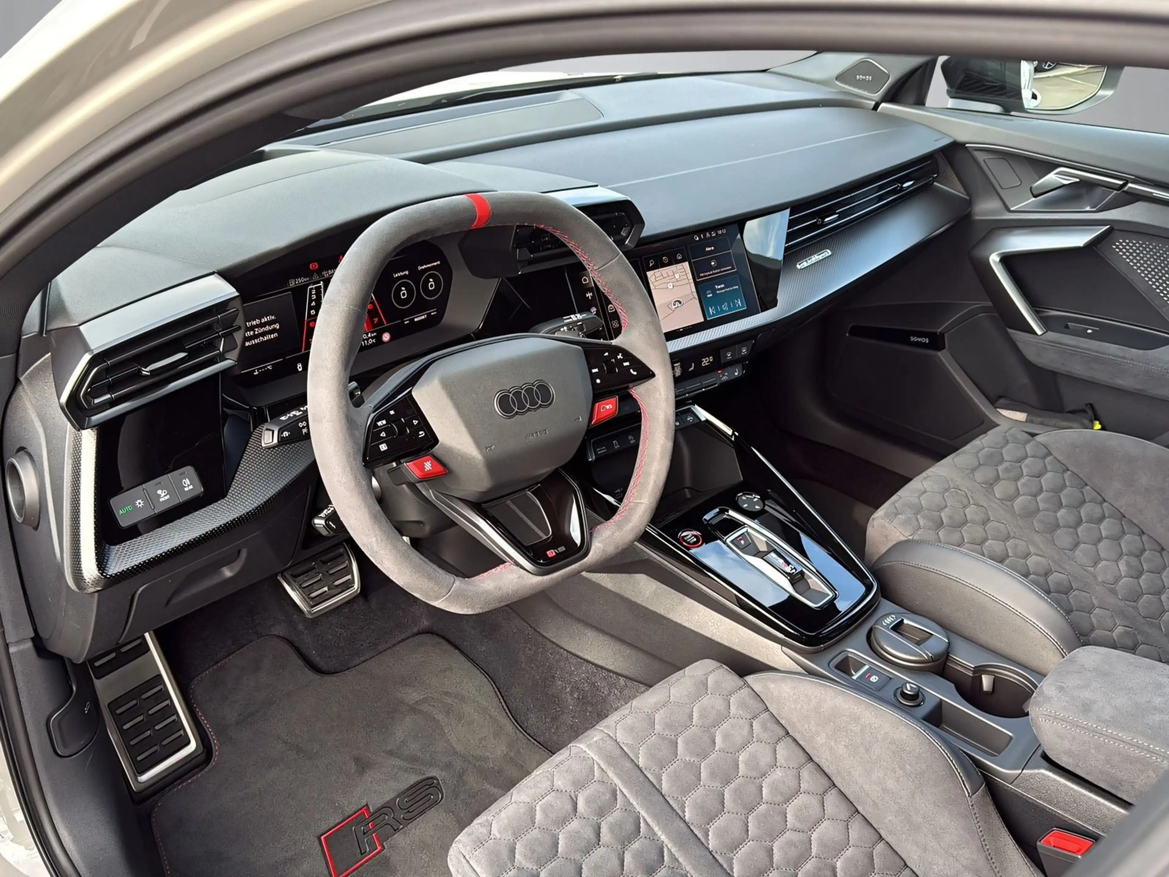 Audi RS3 SPORTABGAS+V-MAX+PANO+MATRIX+NAVI — photo 7