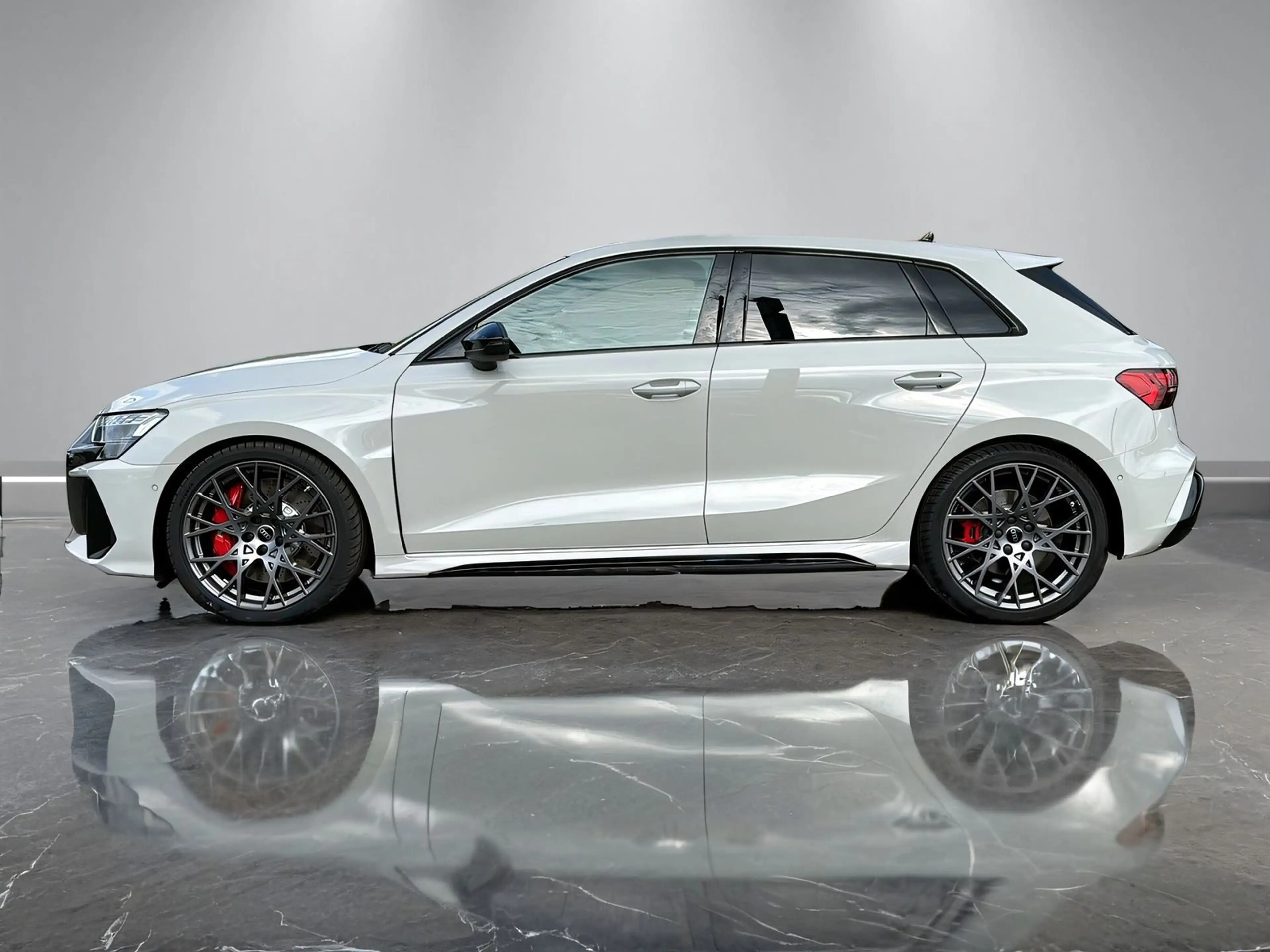 Audi RS3 SPORTABGAS+V-MAX+PANO+MATRIX+NAVI — photo 5