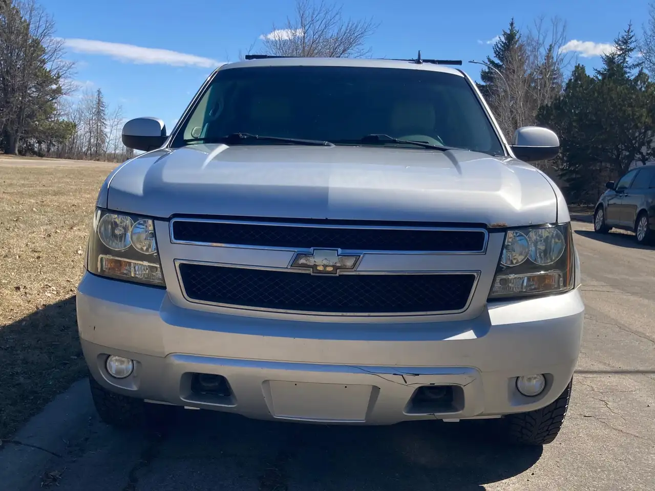 Chevrolet Tahoe снимка Chevrolet Tahoe