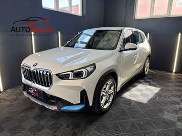 iX1 30xDrive Head-Up/360Kamera/Led/Keyless/AHK/SHZ