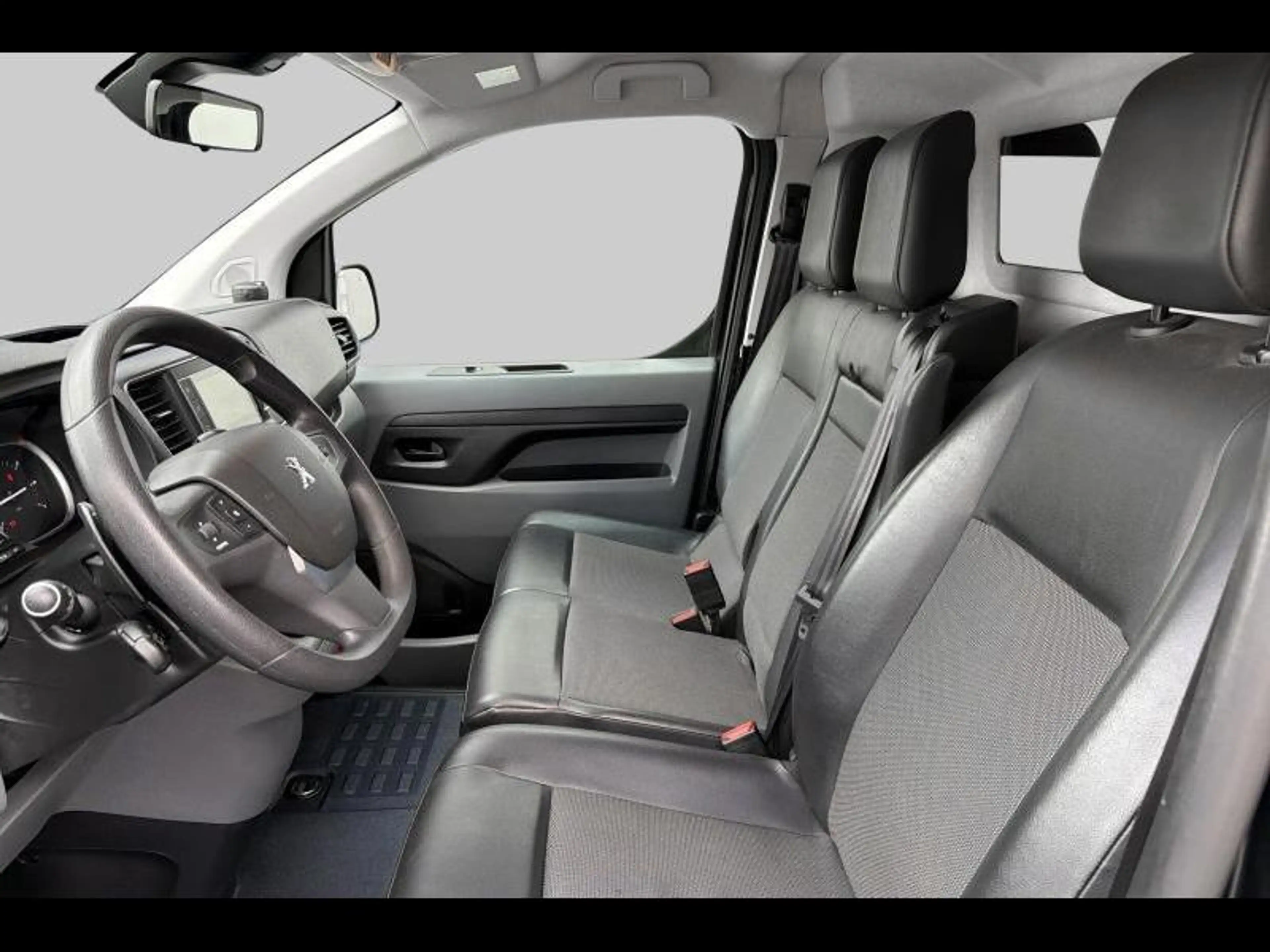 Peugeot Expert L2-GPS-ALARM-CARPLAY-TREKHAAK — photo 14