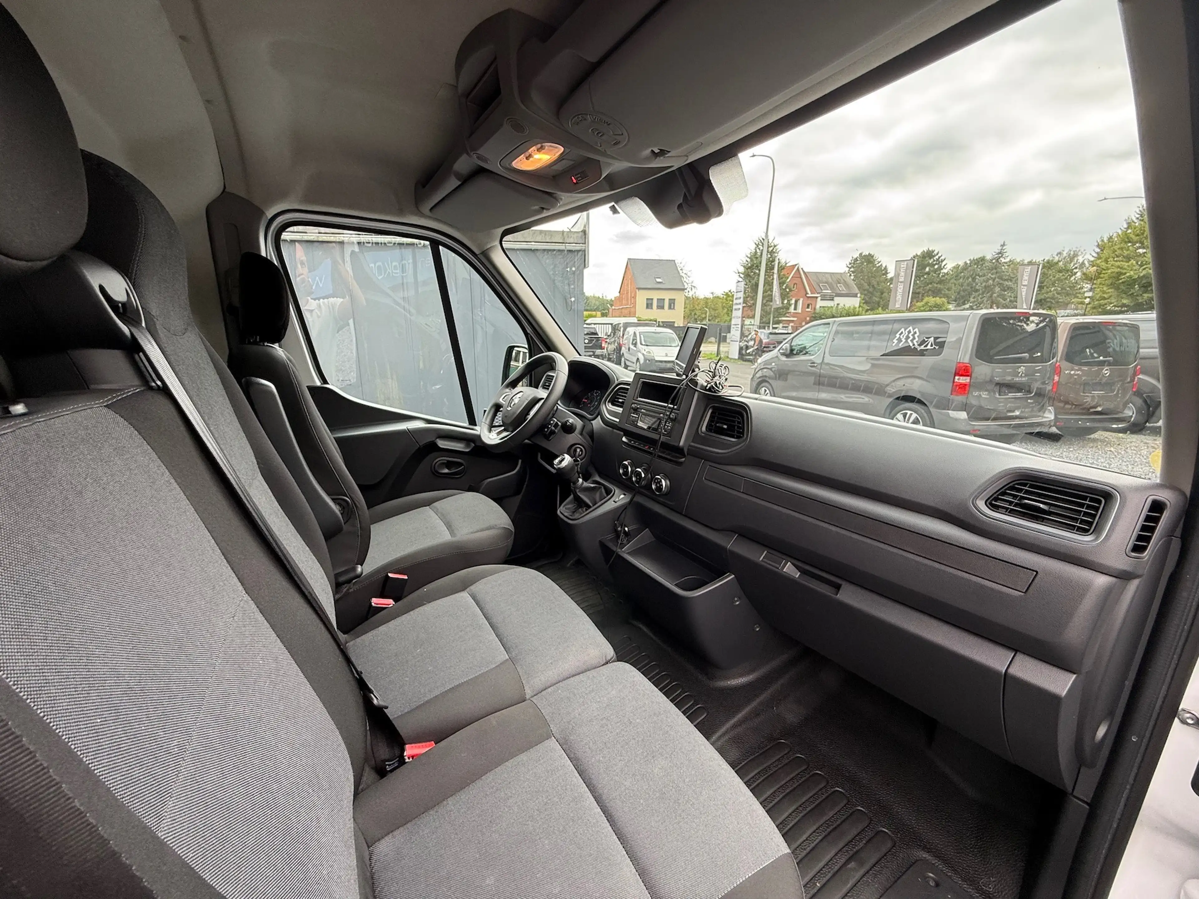 Renault Master 2.3 dCi 33 L2H2 En.Bl. Grd Confort(EU6d), Airco, Pdc + keuring — photo 5