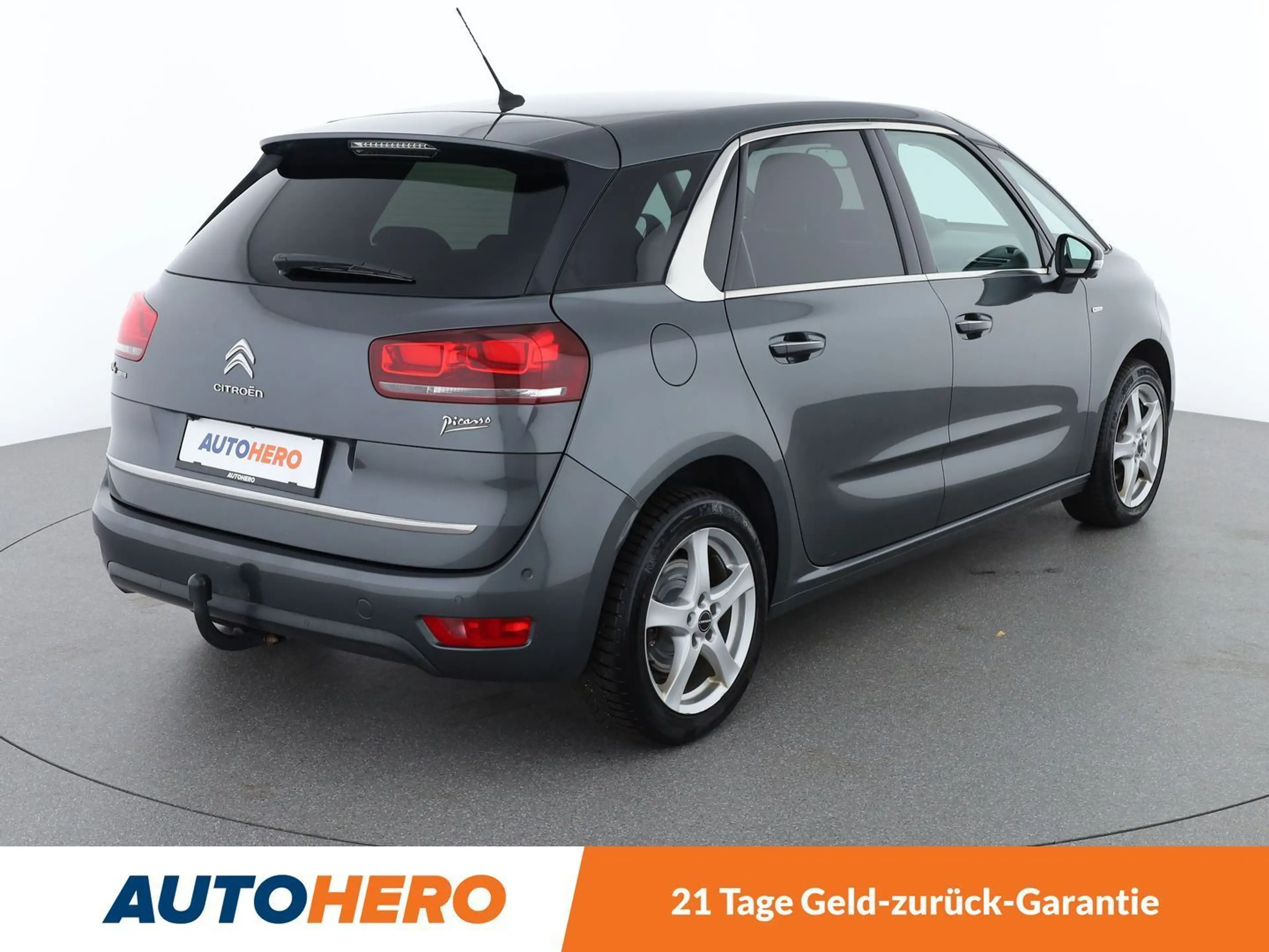 Citroen C4 Picasso 1.6 Blue-HDi Exclusive — photo 6