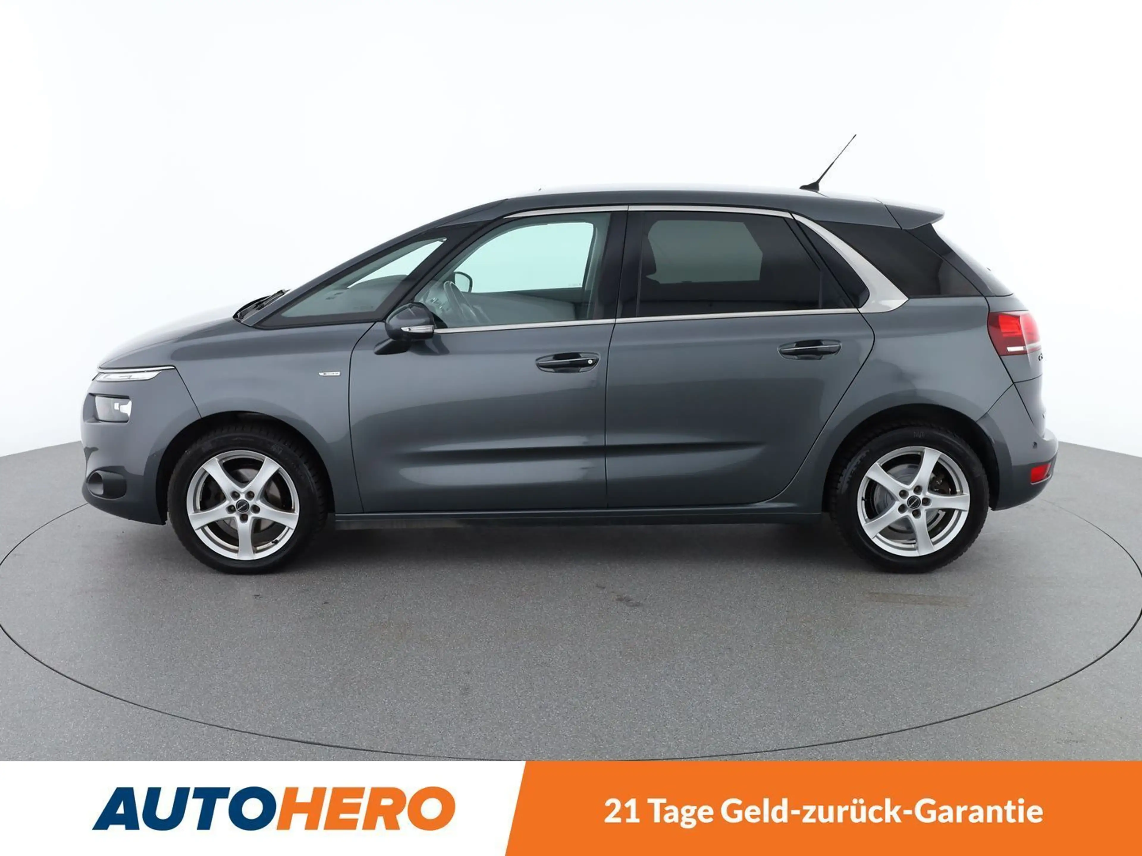 Citroen C4 Picasso 1.6 Blue-HDi Exclusive — photo 3