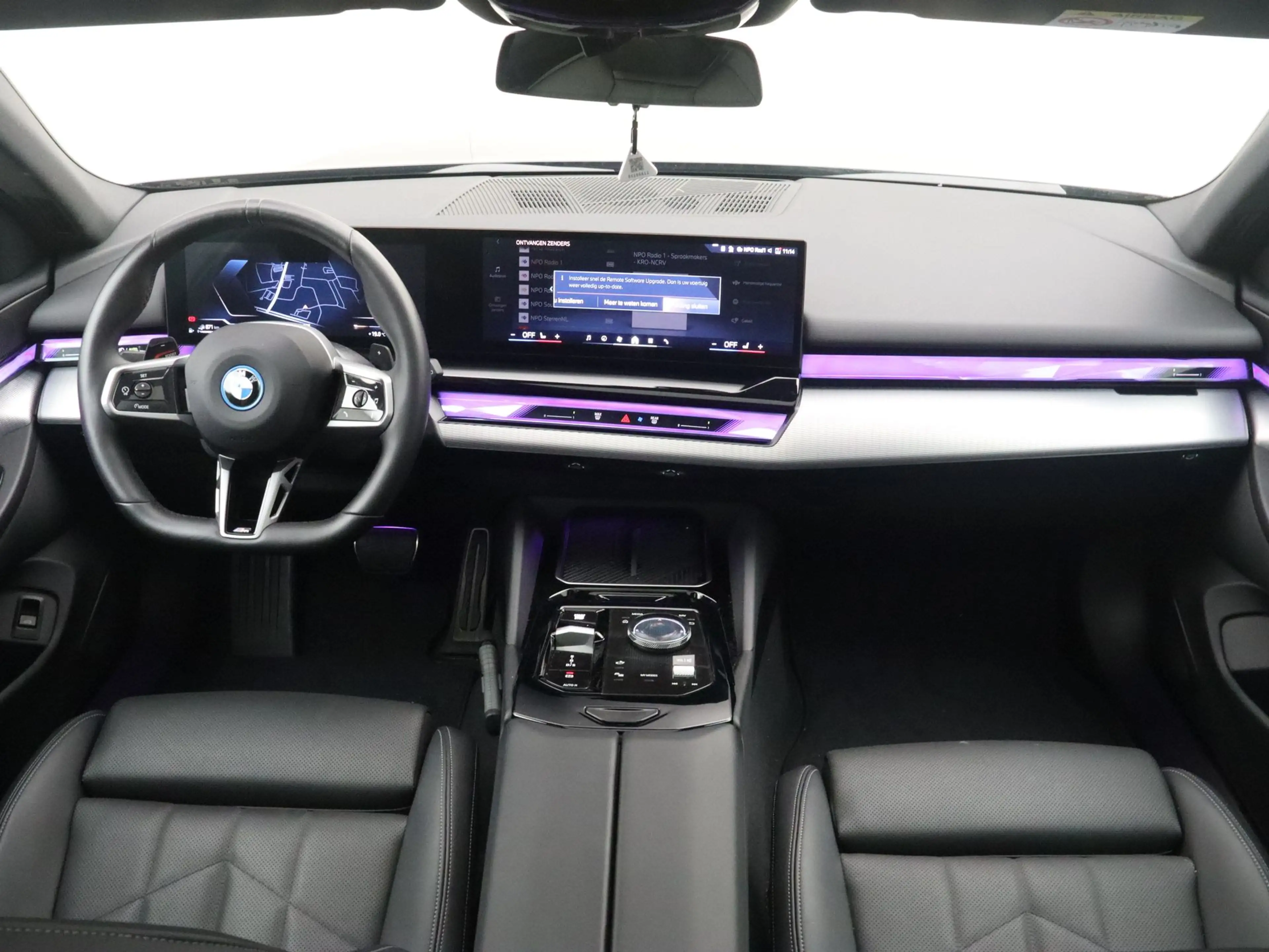 BMW 530 5 Serie 530e Touring M-Sport — photo 12