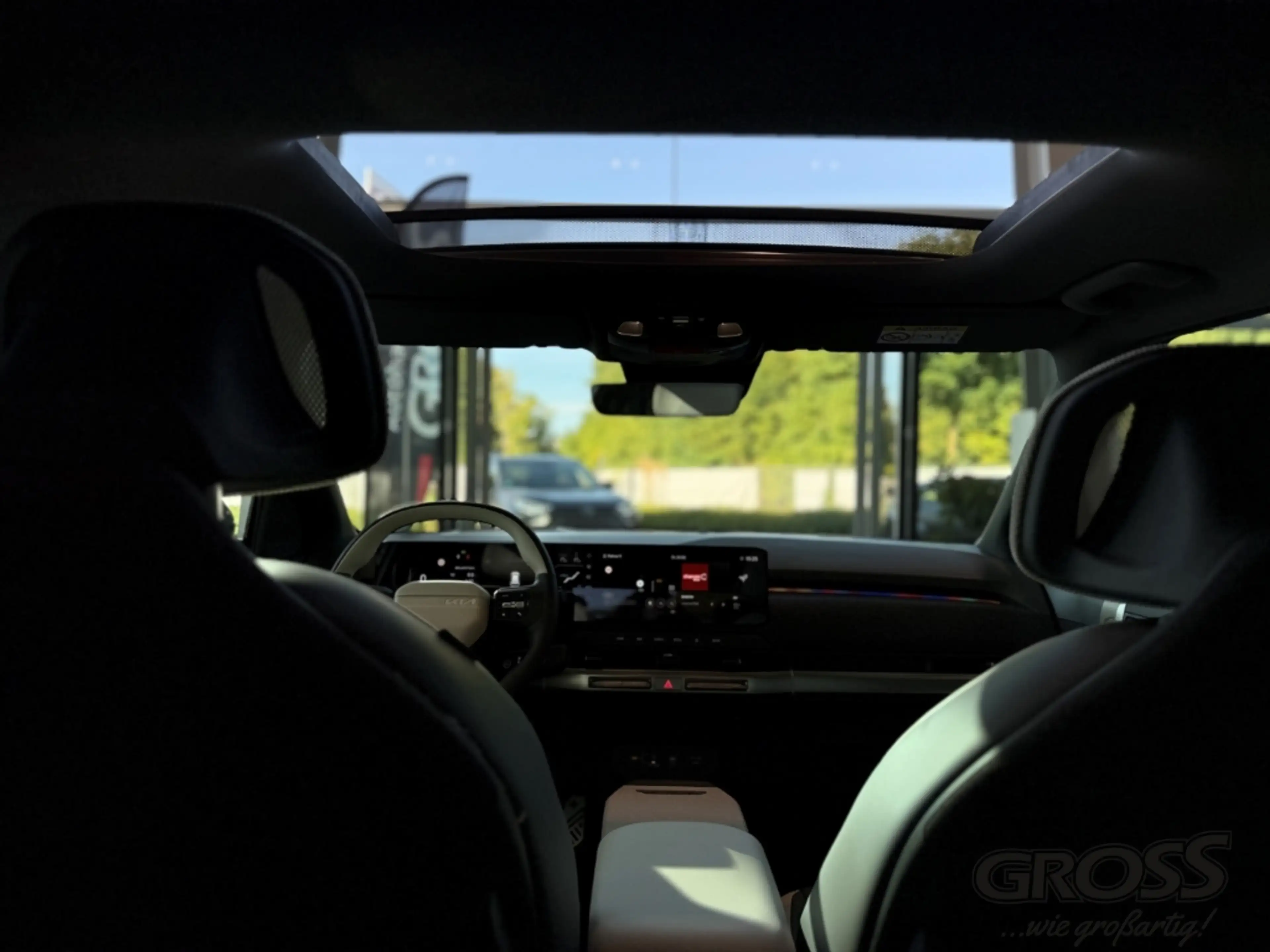 Kia EV3 150 kW GT-line HUD El. Panodach Navi Leder Digital — photo 26