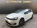 Volkswagen Golf GTE 1.4 TSI ACC Panorama Carplay Automaat Blanco - thumbnail 1