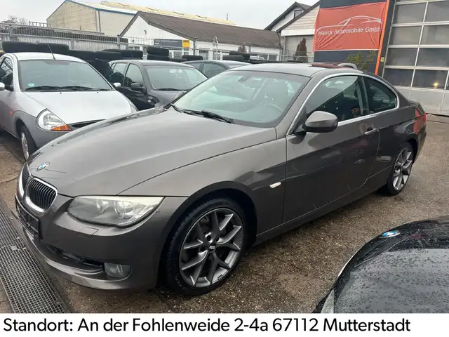 BMW 330 Baureihe 3 Coupe 330d xDrive/Autom./SHZ/BBS