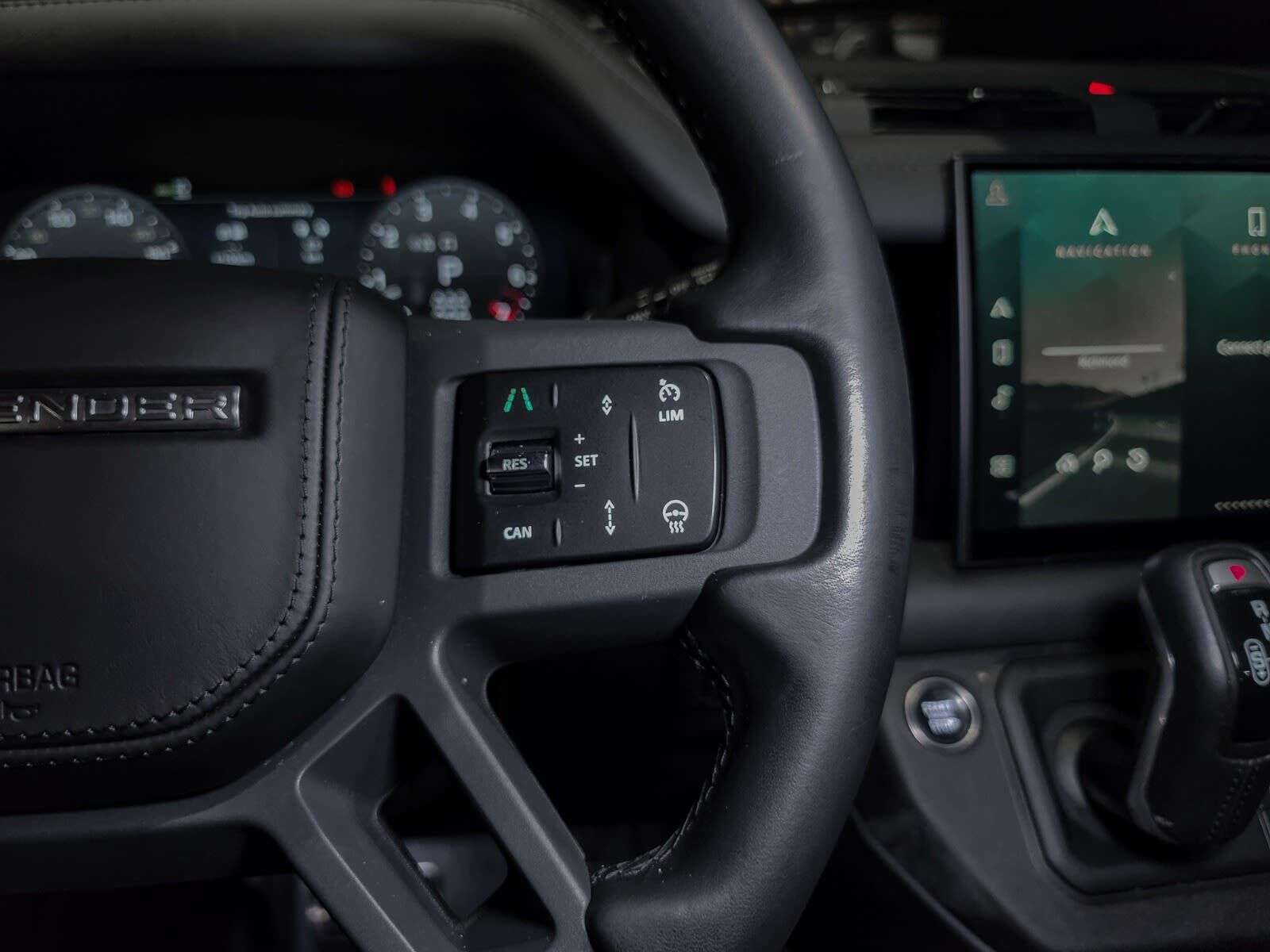 2023 Land Rover Defender X | 3rd Row Seating | Sunroof | Navigation | Head thumb 15