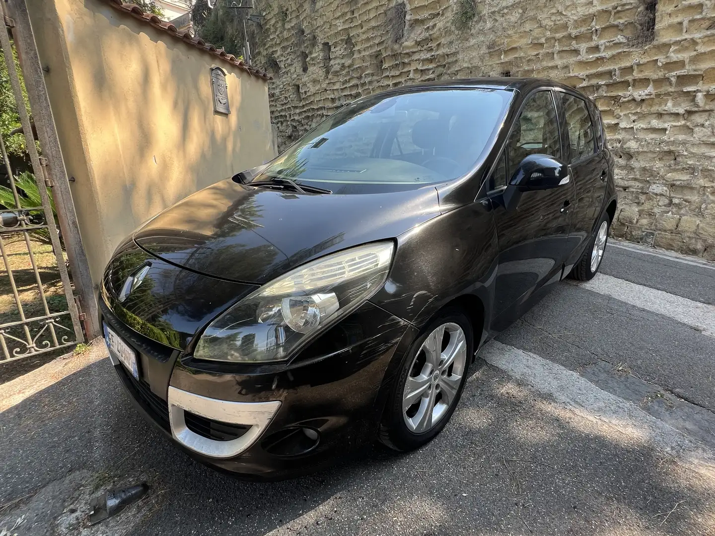 Renault Scenic X-Mod 1.5 dci Luxe 110cv - 1