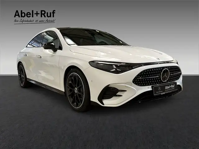Mercedes-Benz Cla view 3