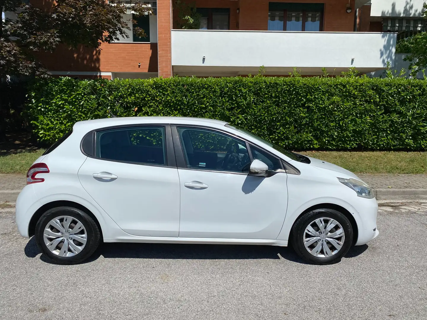 Peugeot 208 208 I 2012 5p 1.2 puretech (vti) 12v Active Bianco - 2